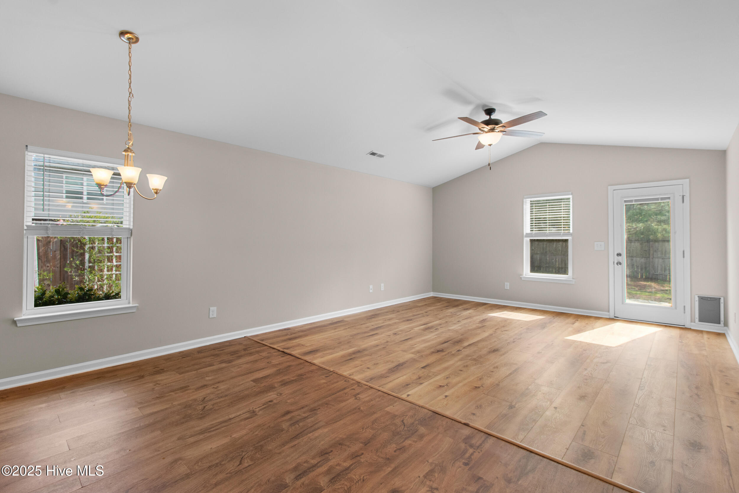 2218 Brookstone Drive Property Photo 18