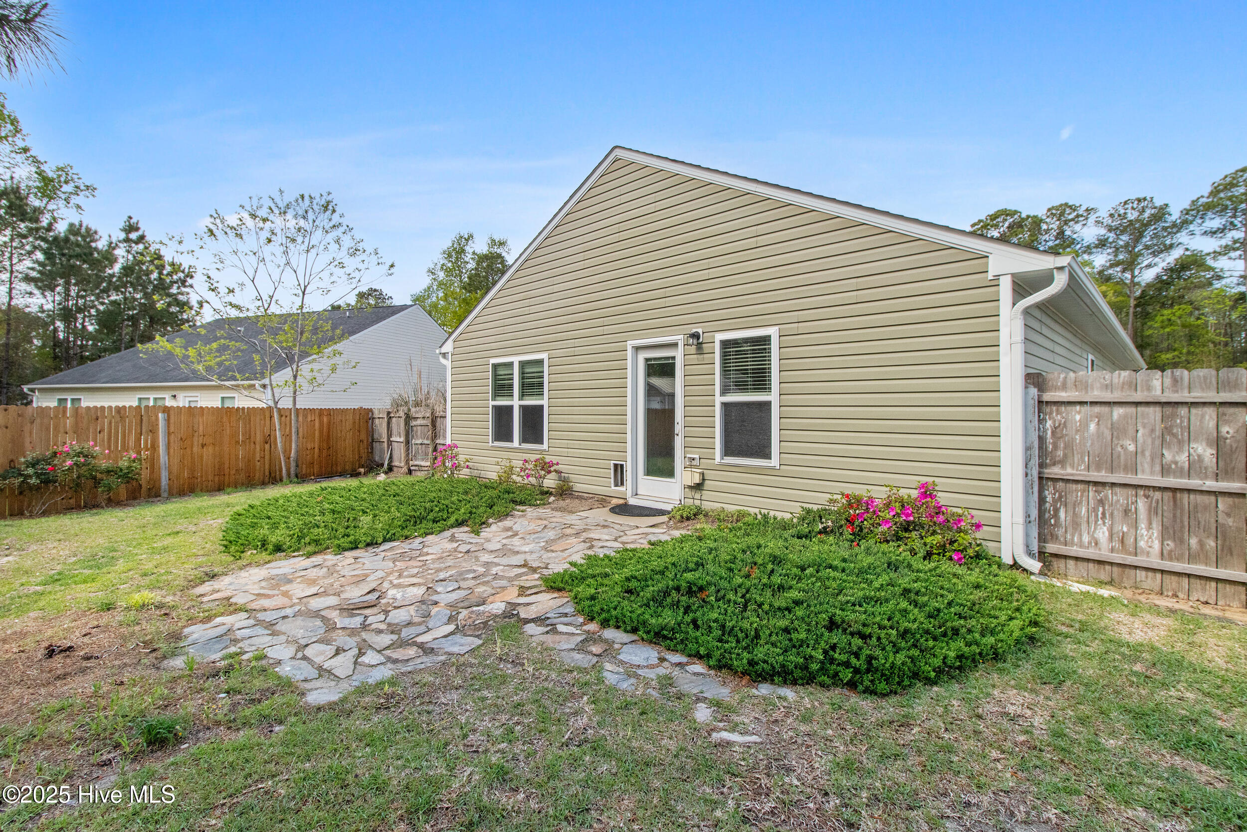 2218 Brookstone Drive Property Photo 26