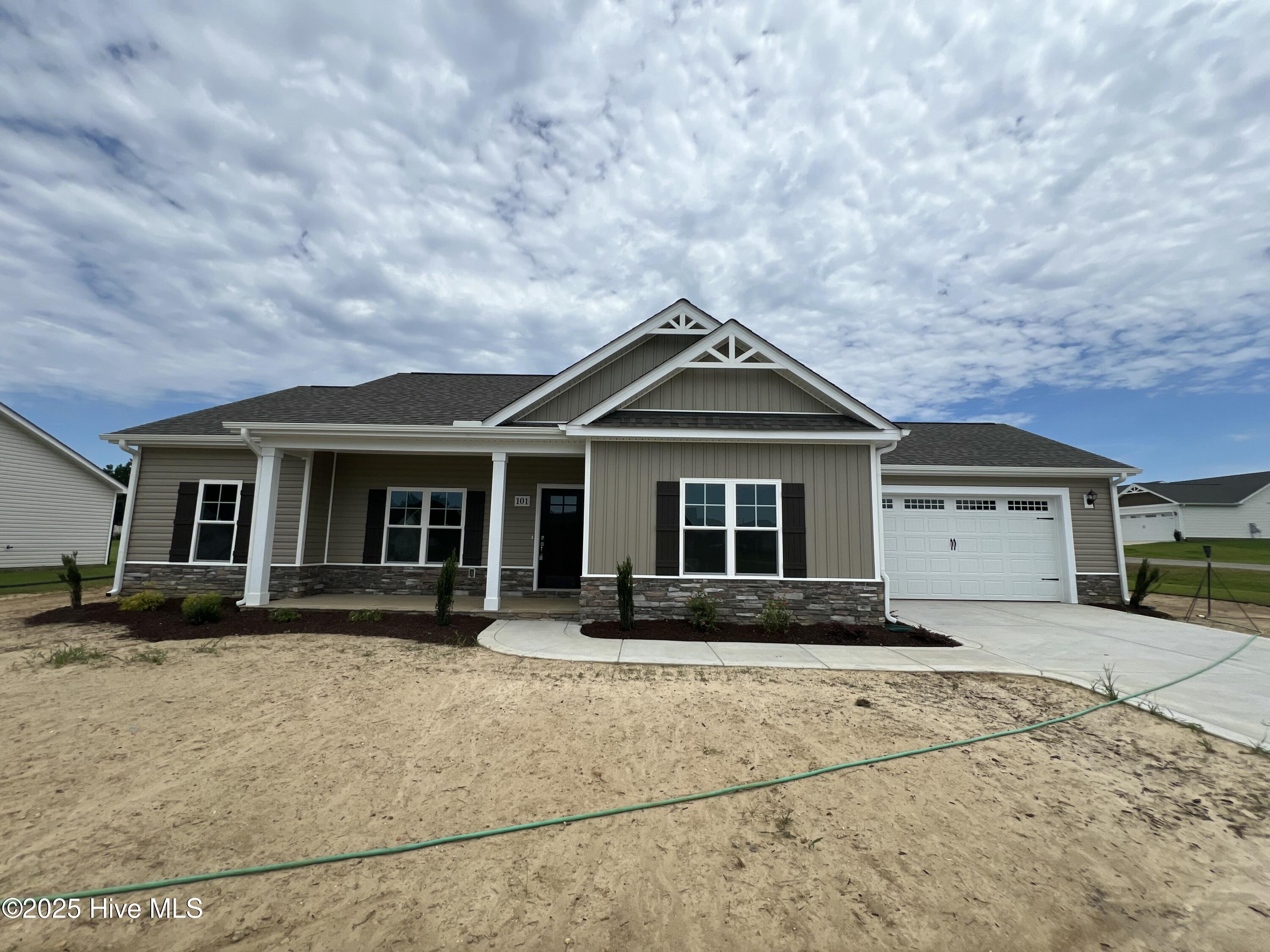 101 Waterstone Court Property Photo 1