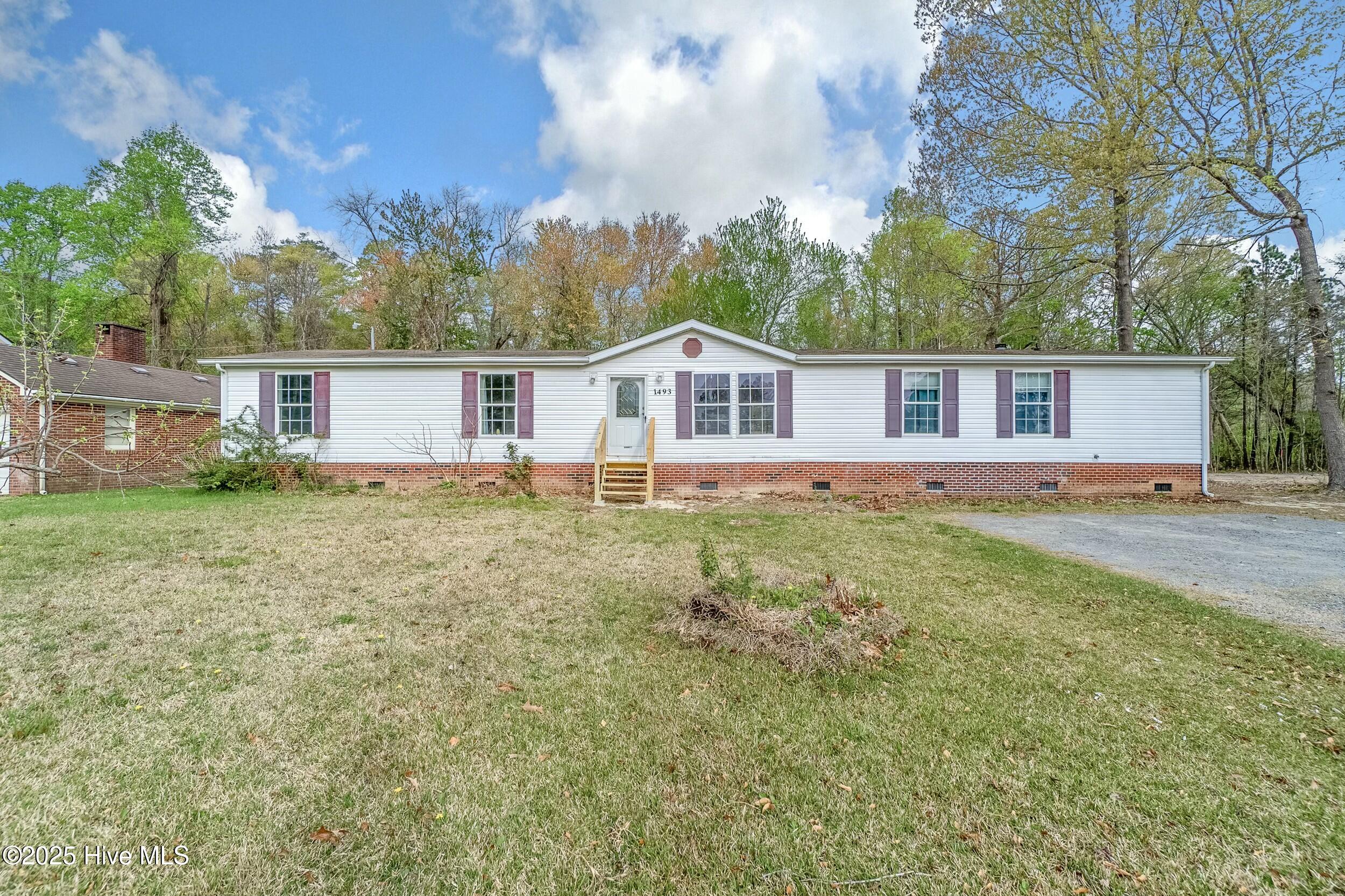 1493 Millpond Road Property Photo