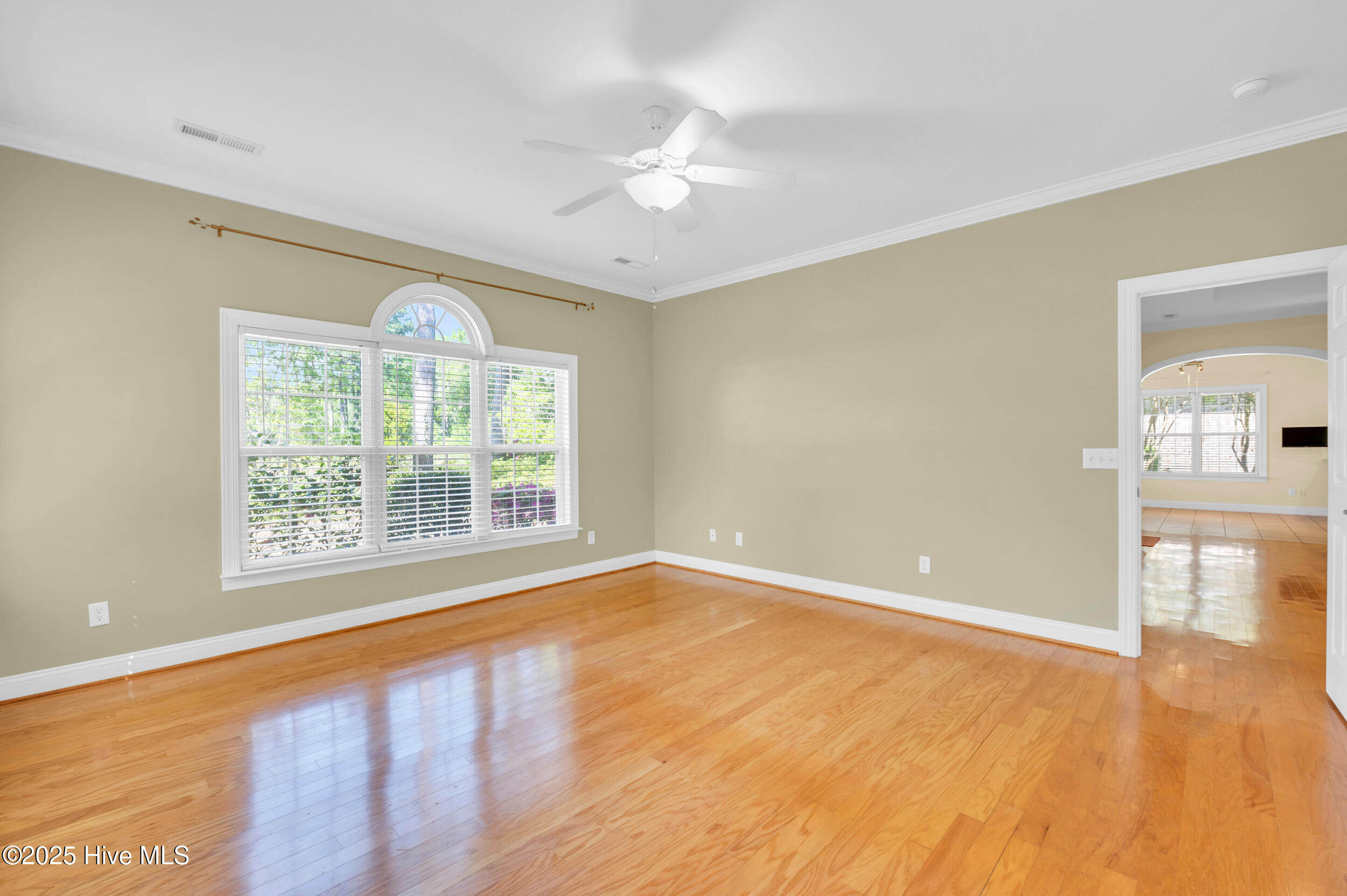 325 Windchime Drive Property Photo 17