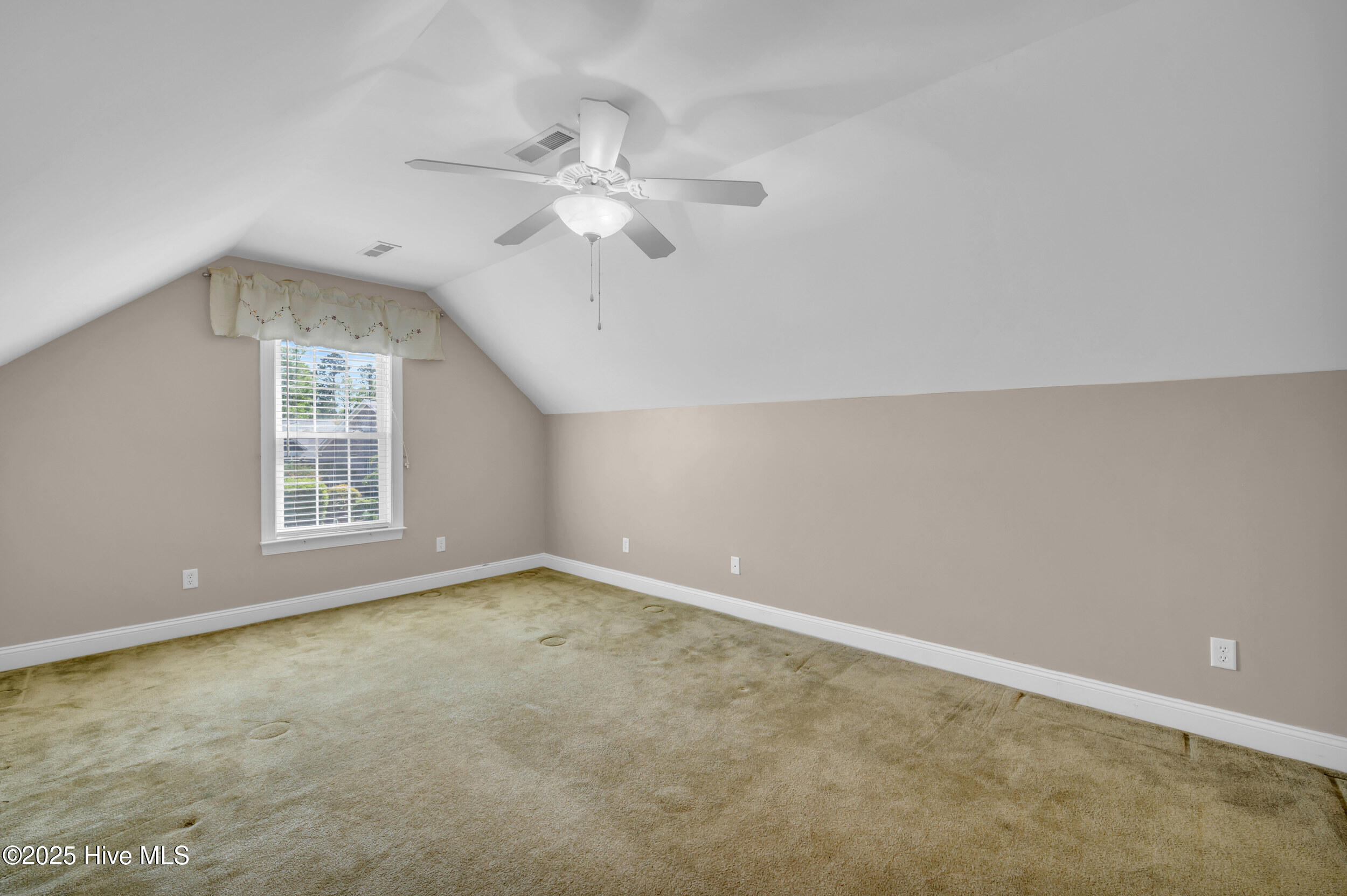 325 Windchime Drive Property Photo 28