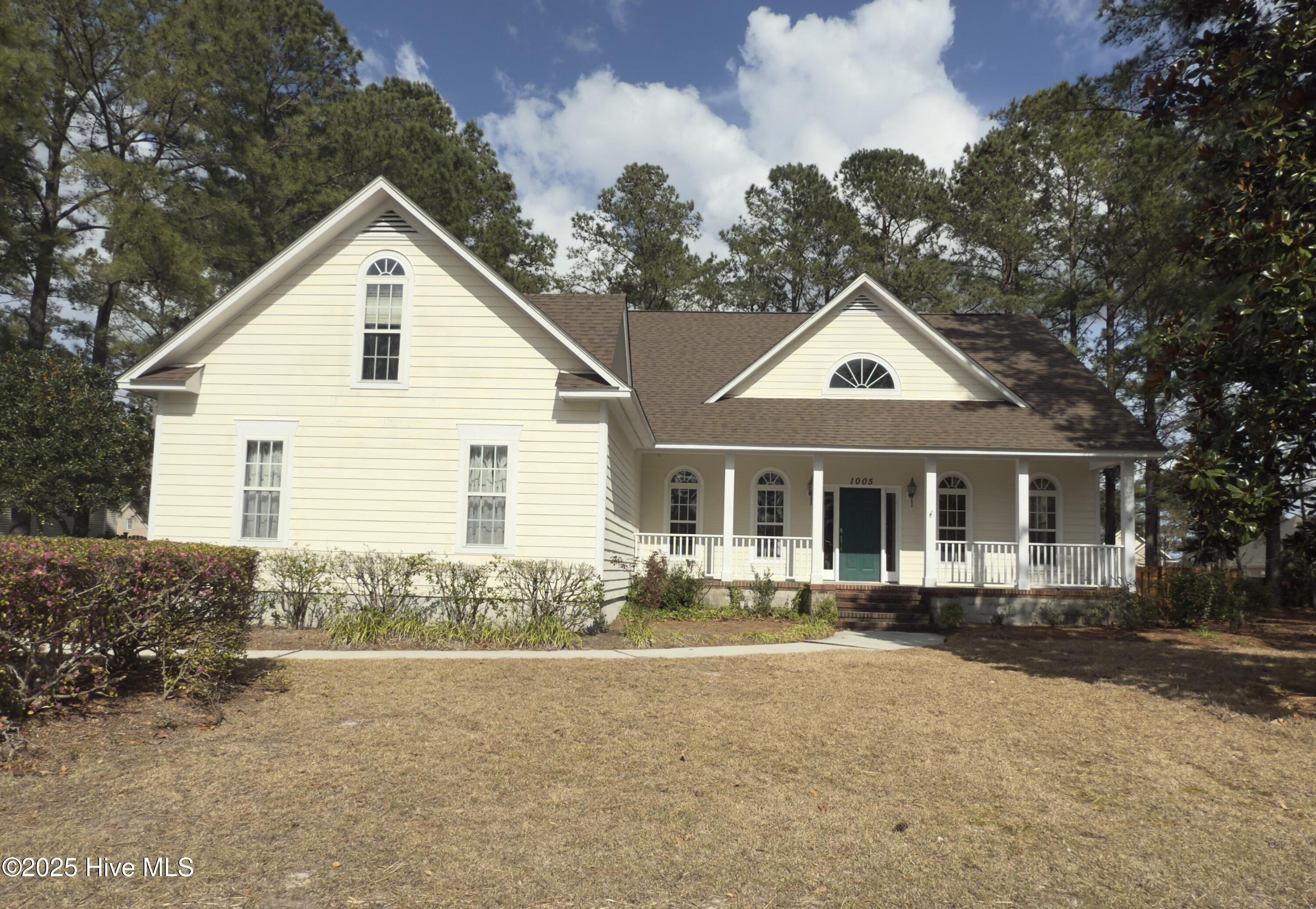 1005 Greymoss Lane Property Photo 1