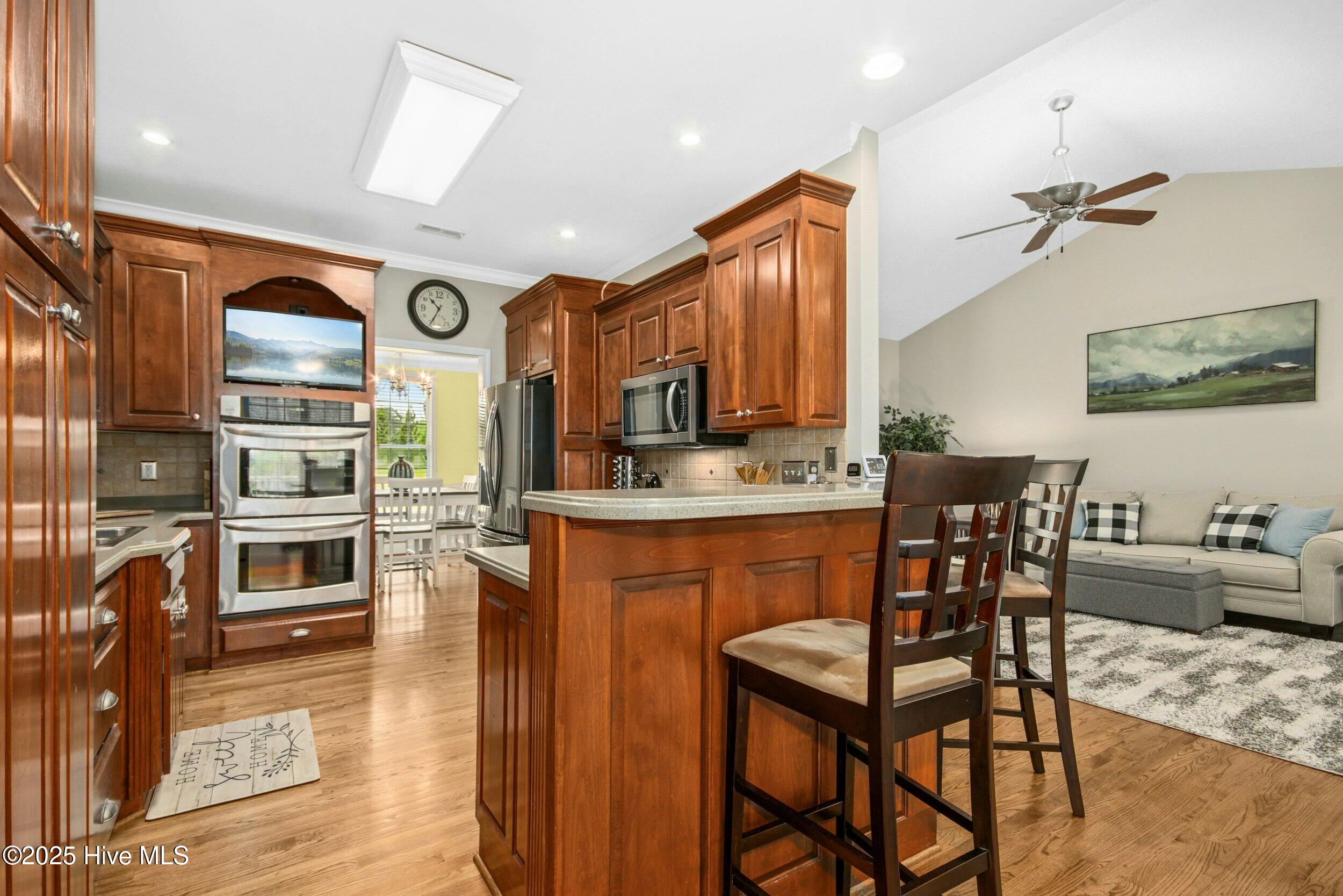 460 Mann Road Property Photo 11