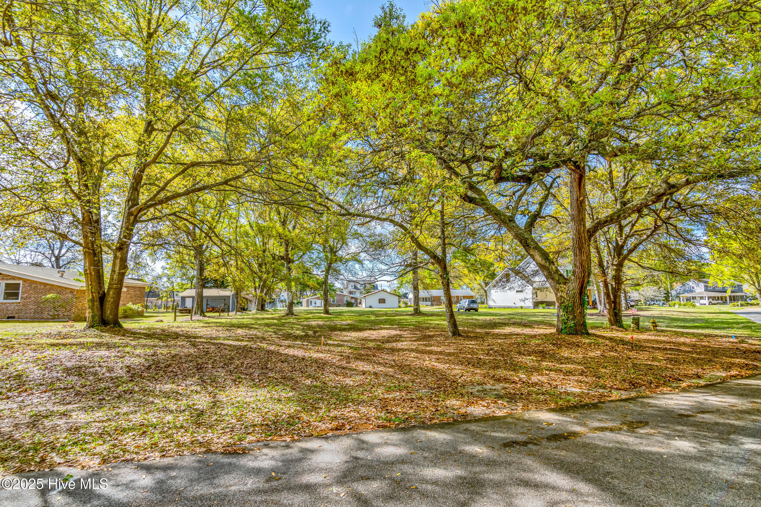 504 Great Oak Circle Property Photo 25