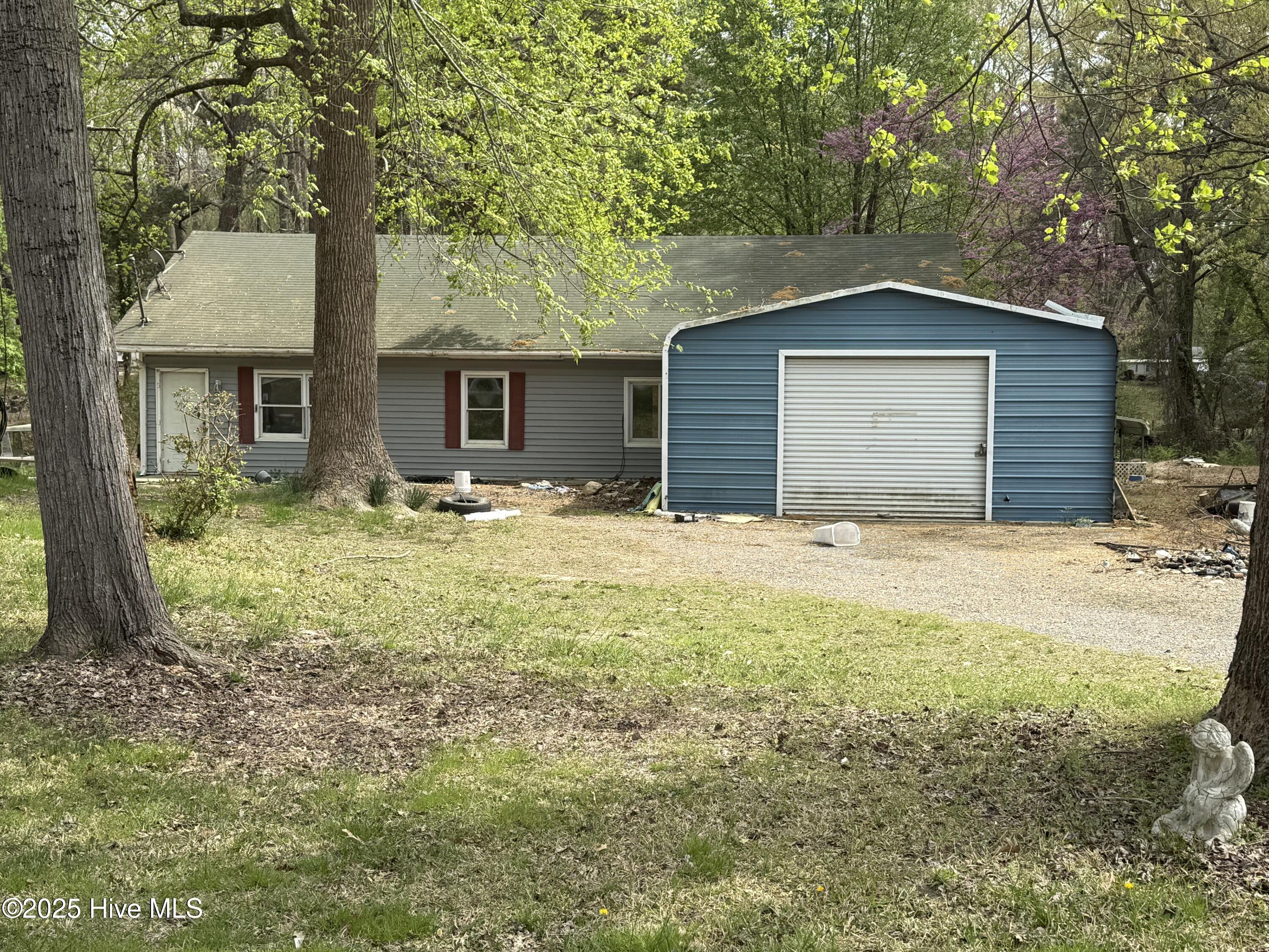 407 Dogwood Drive Property Photo
