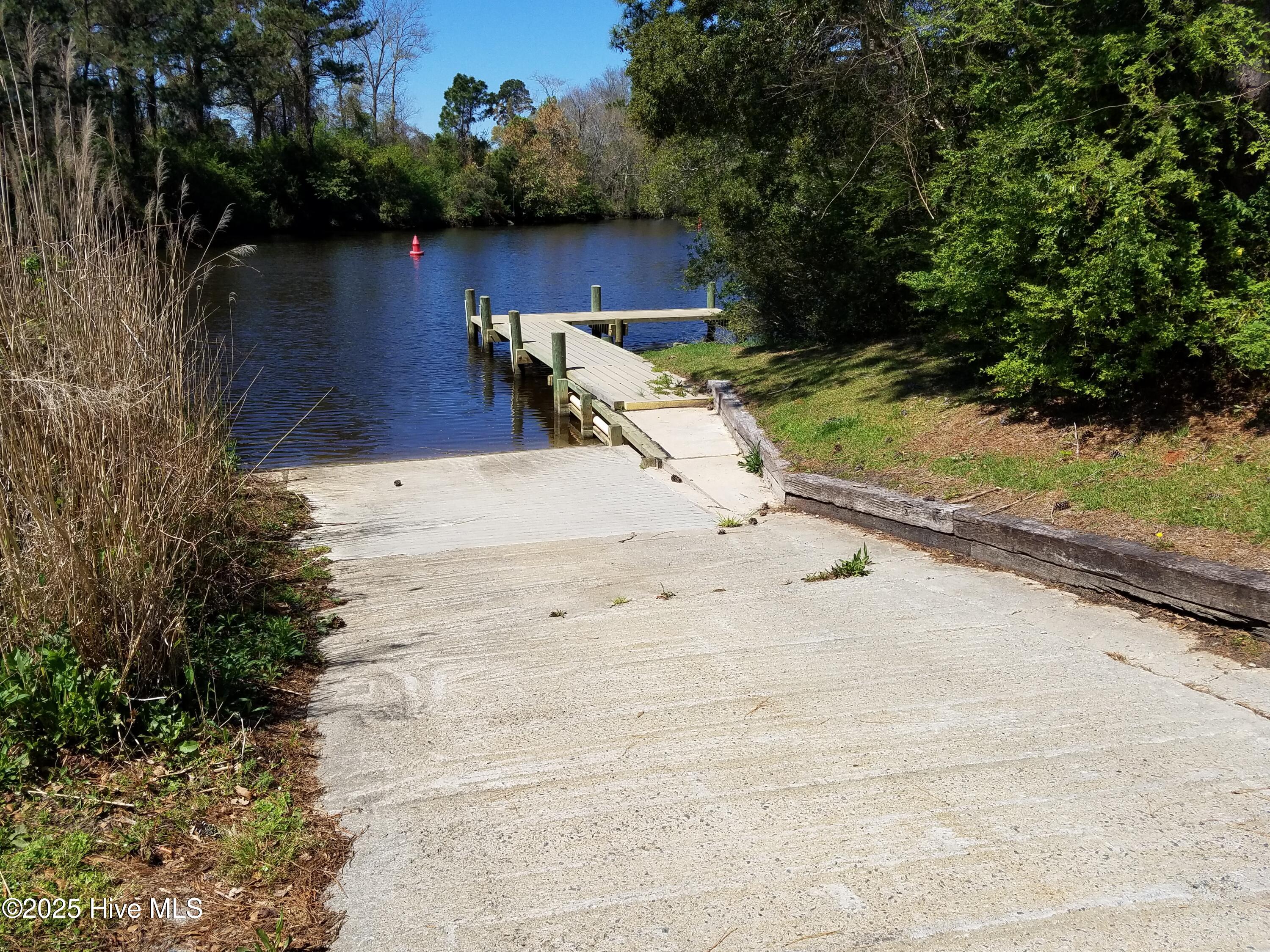 461 Country Club Drive Property Photo 15