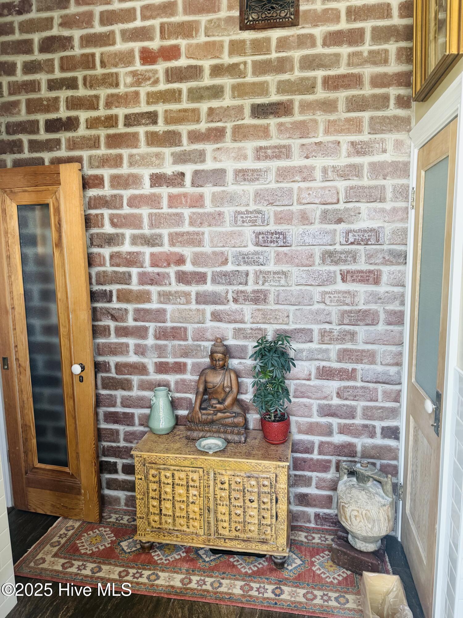 301/302 S Water Street Property Photo 37