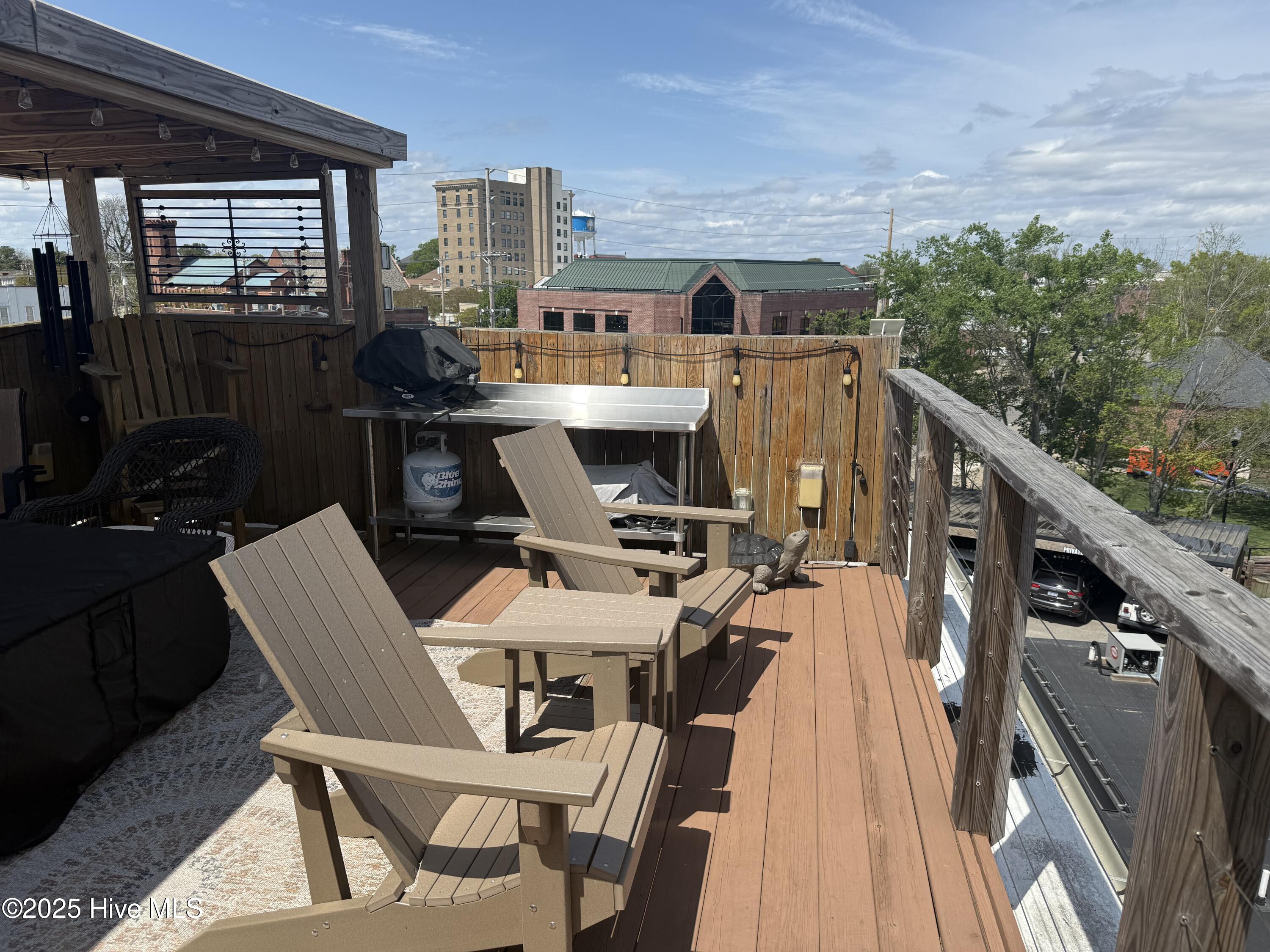 301/302 S Water Street Property Photo 48