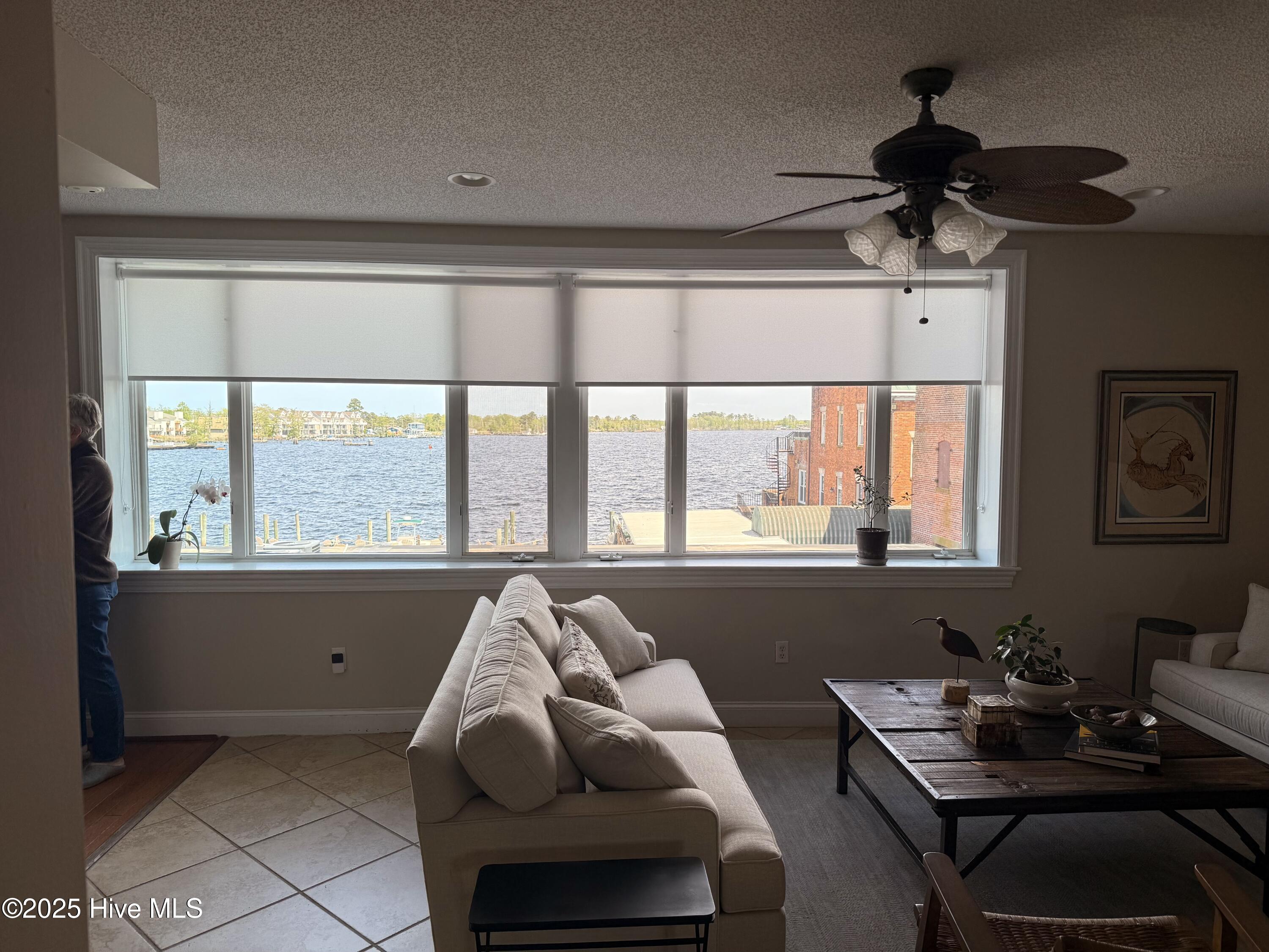 301/302 S Water Street Property Photo 61