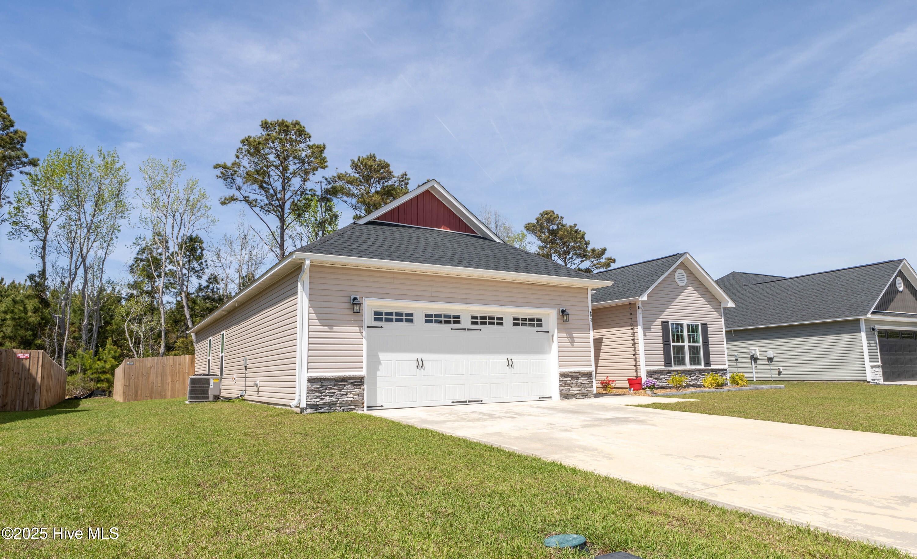 208 Lookout Lane Property Photo 41