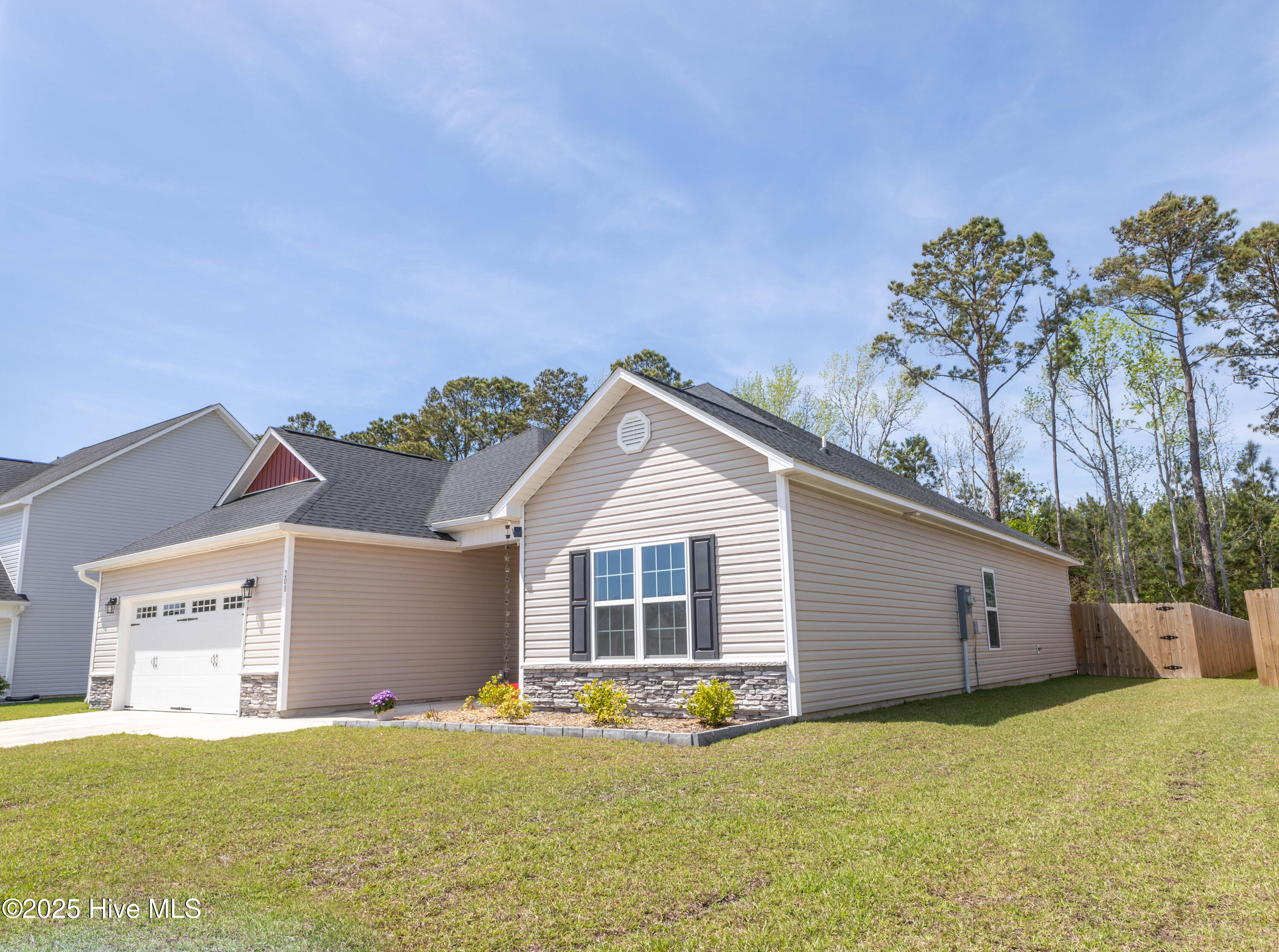 208 Lookout Lane Property Photo 42