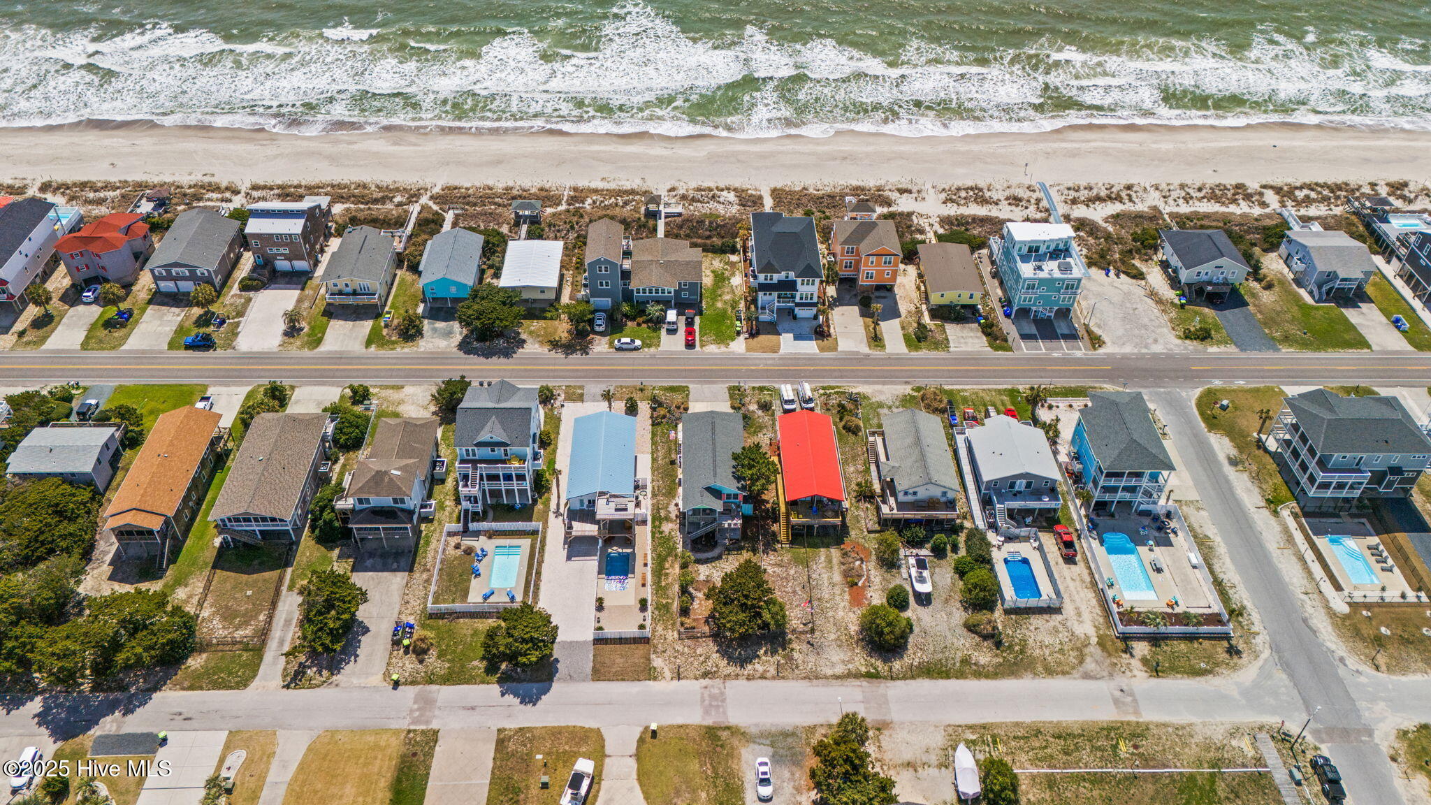 5416 W Beach Drive Property Photo 3