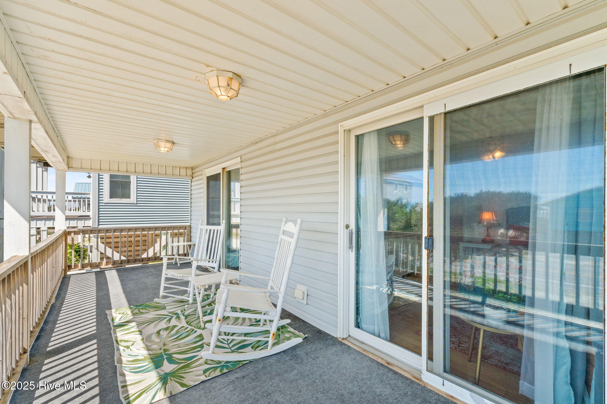 5416 W Beach Drive Property Photo 26