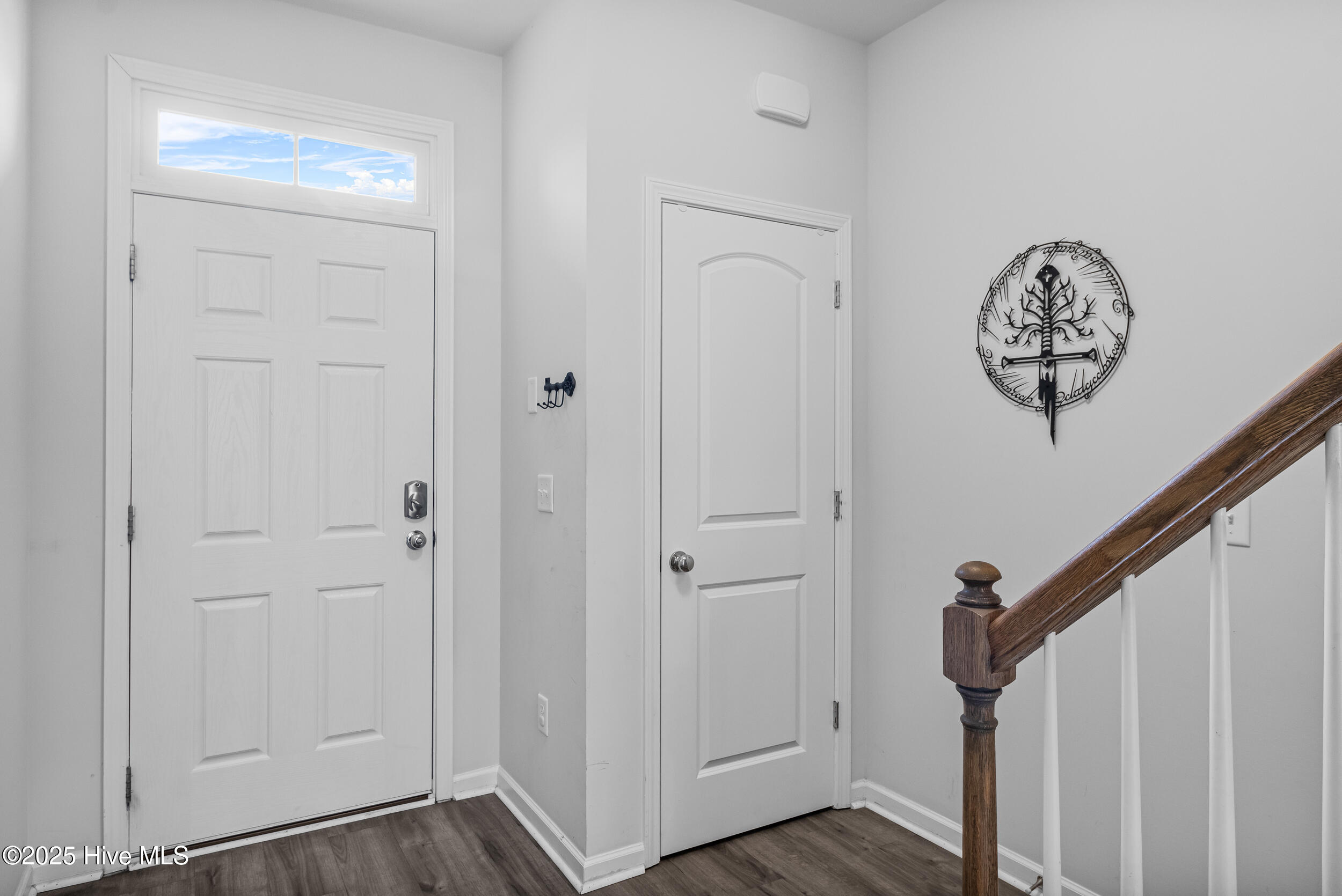 20 Aspen Road Property Photo 5