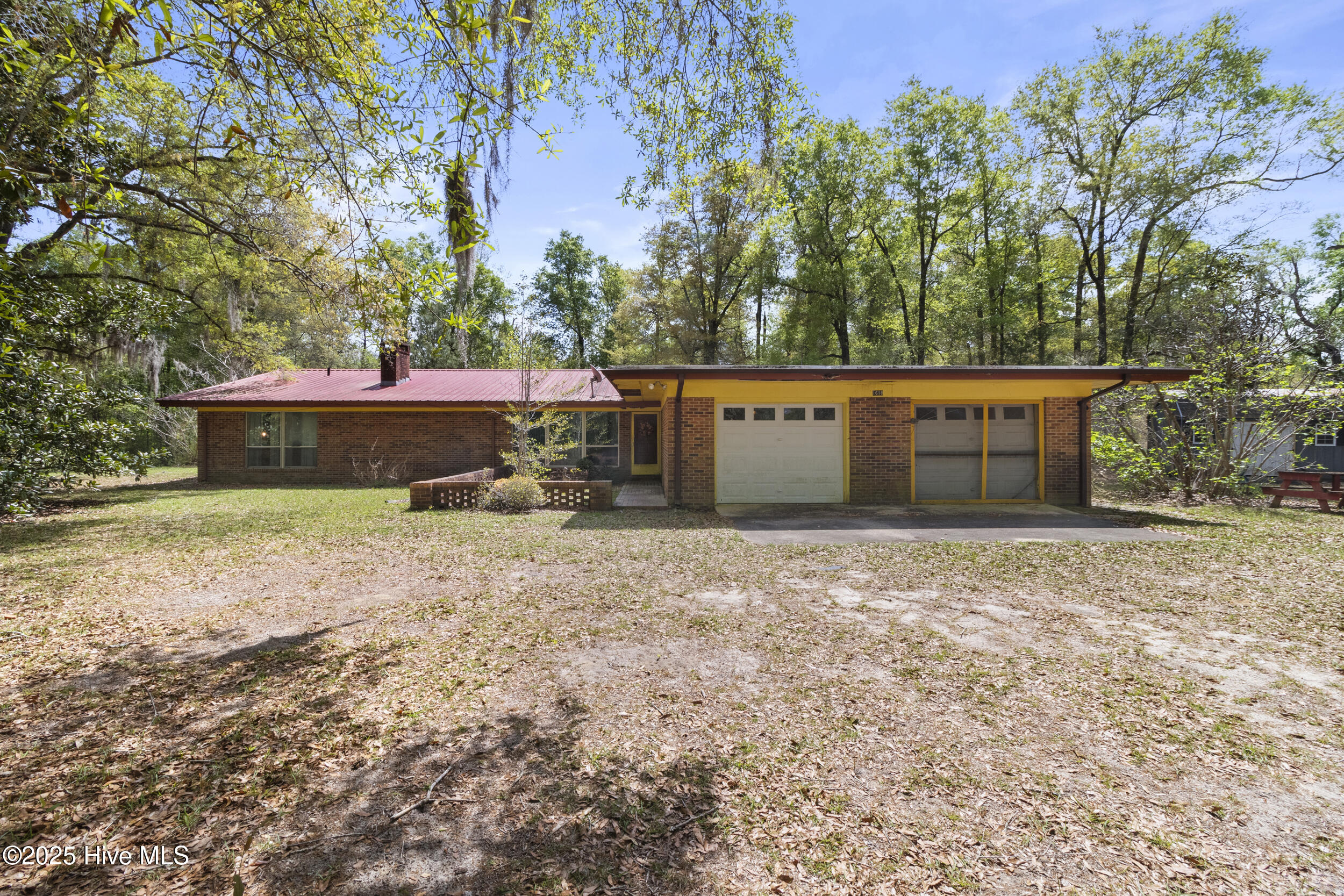 1618 Nc Highway 11 Property Photo