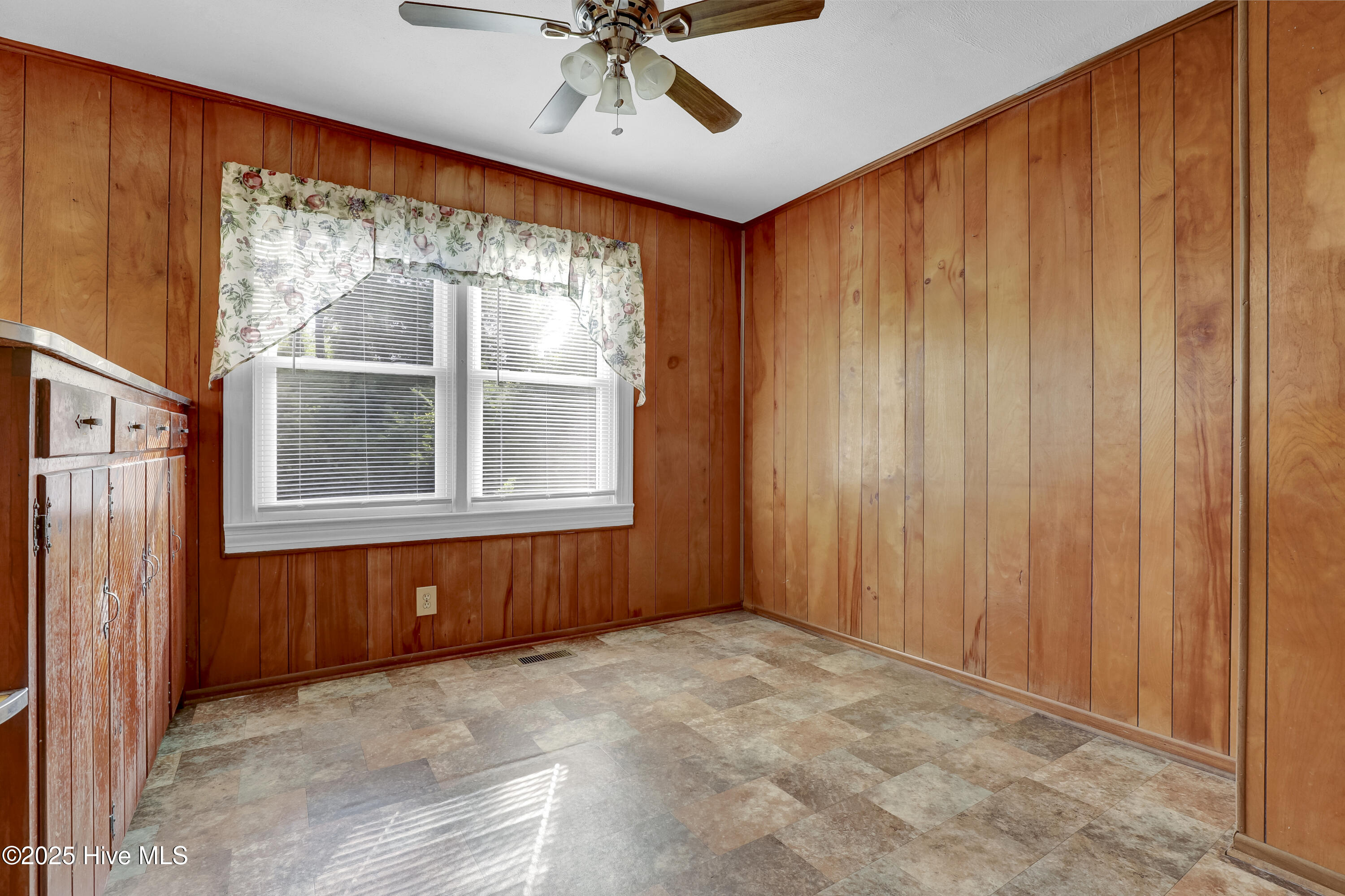 1640 Murrill Hill Road Property Photo 15