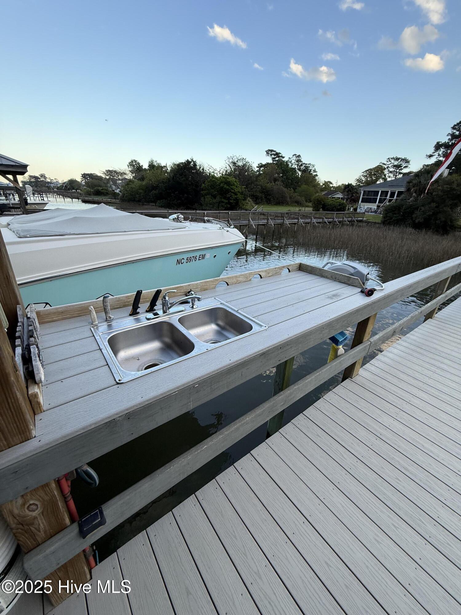 1106 E Yacht Drive Property Photo 7