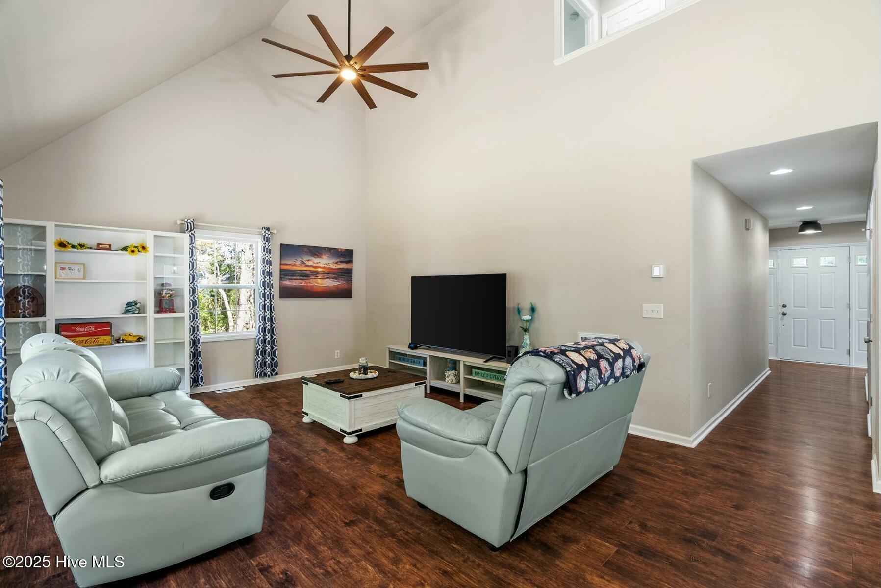 116 Lighthouse View Property Photo 11