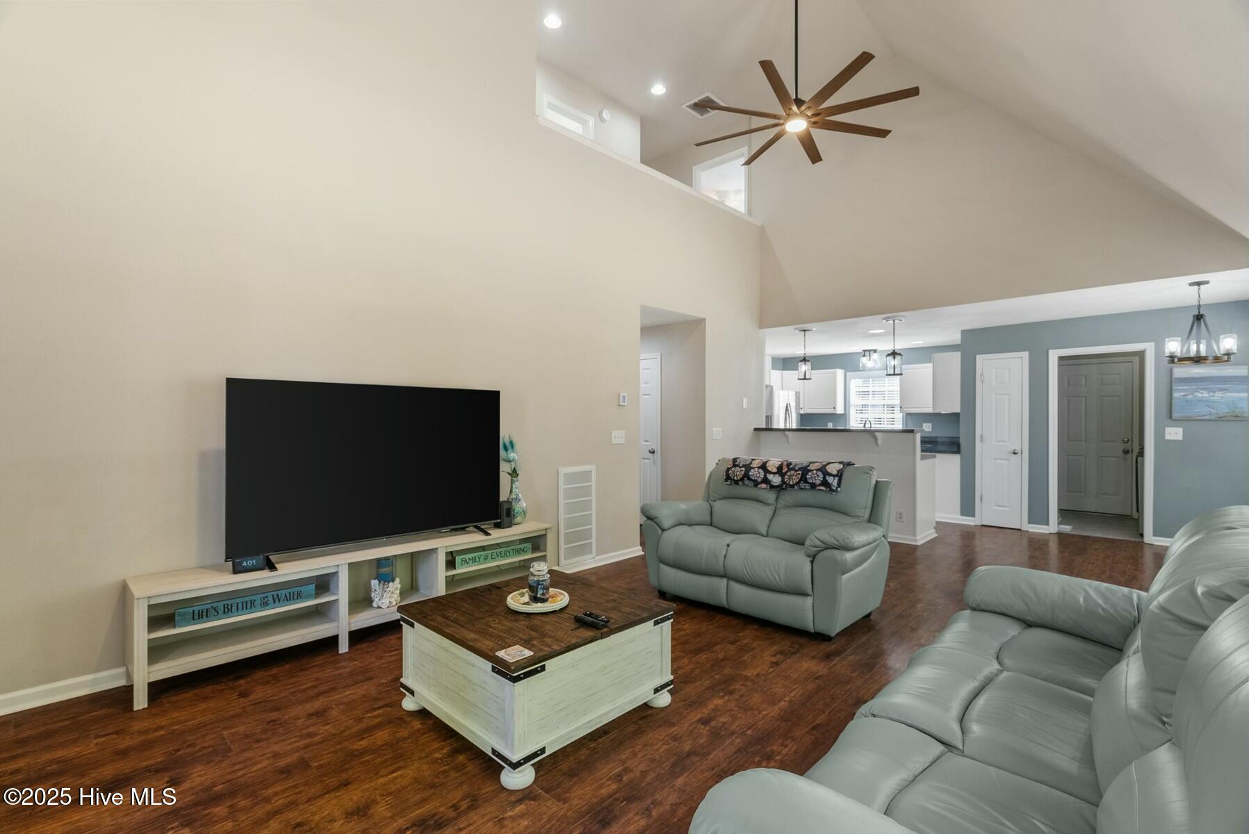 116 Lighthouse View Property Photo 14