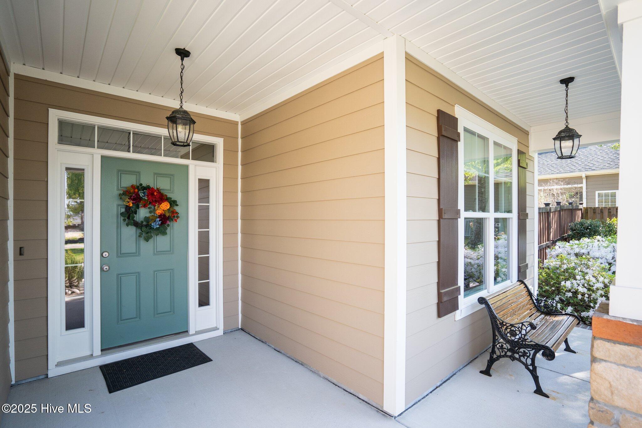 8112 Saltcedar Drive Property Photo 4