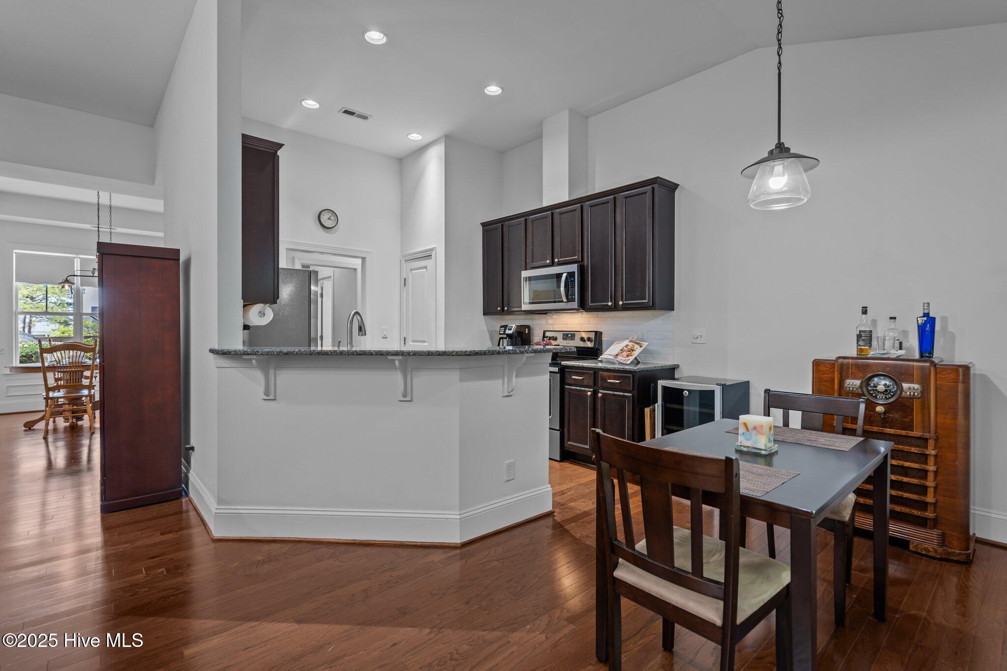 8112 Saltcedar Drive Property Photo 16