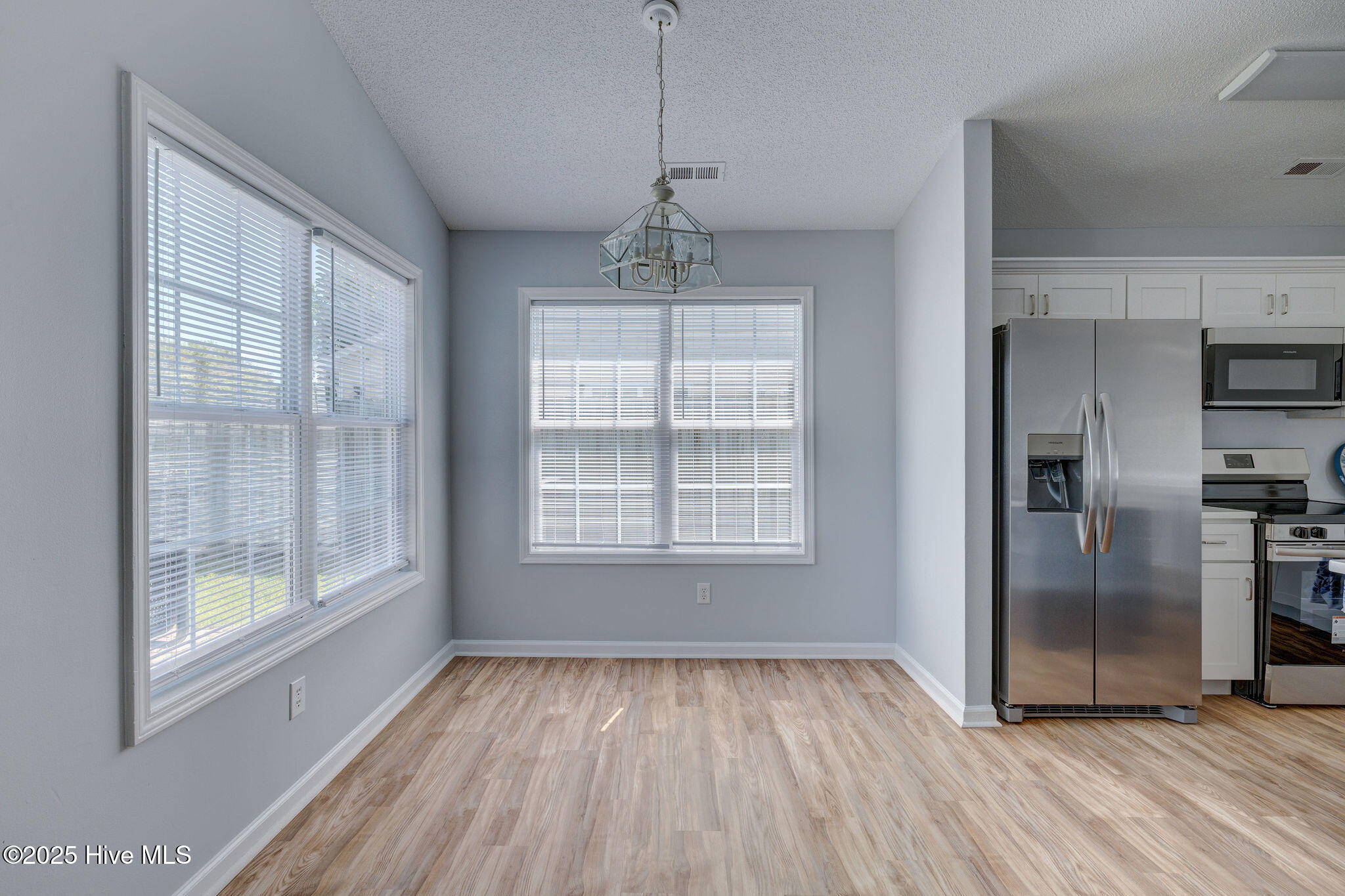 526 Montego Court Property Photo 17