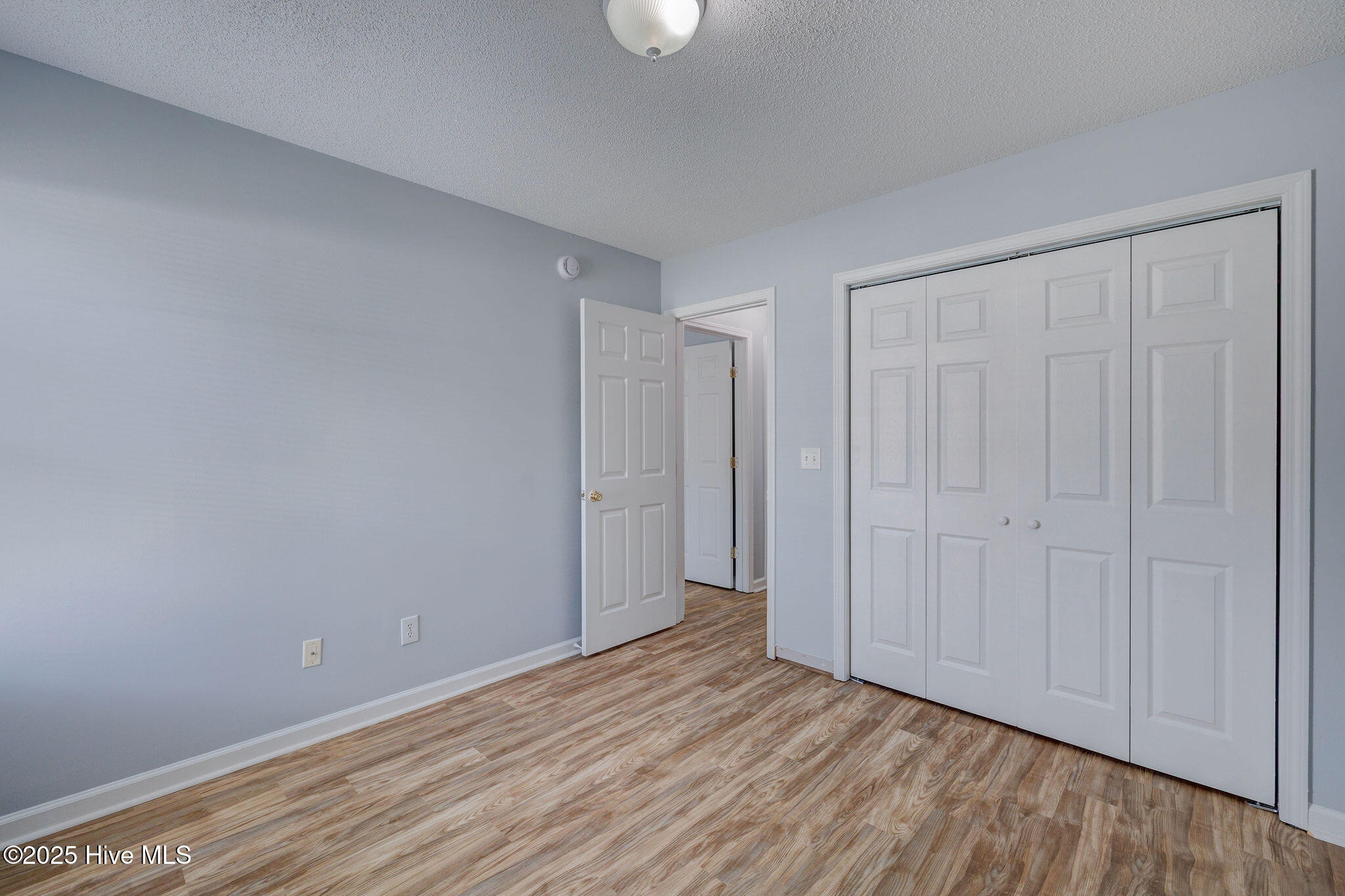 526 Montego Court Property Photo 34