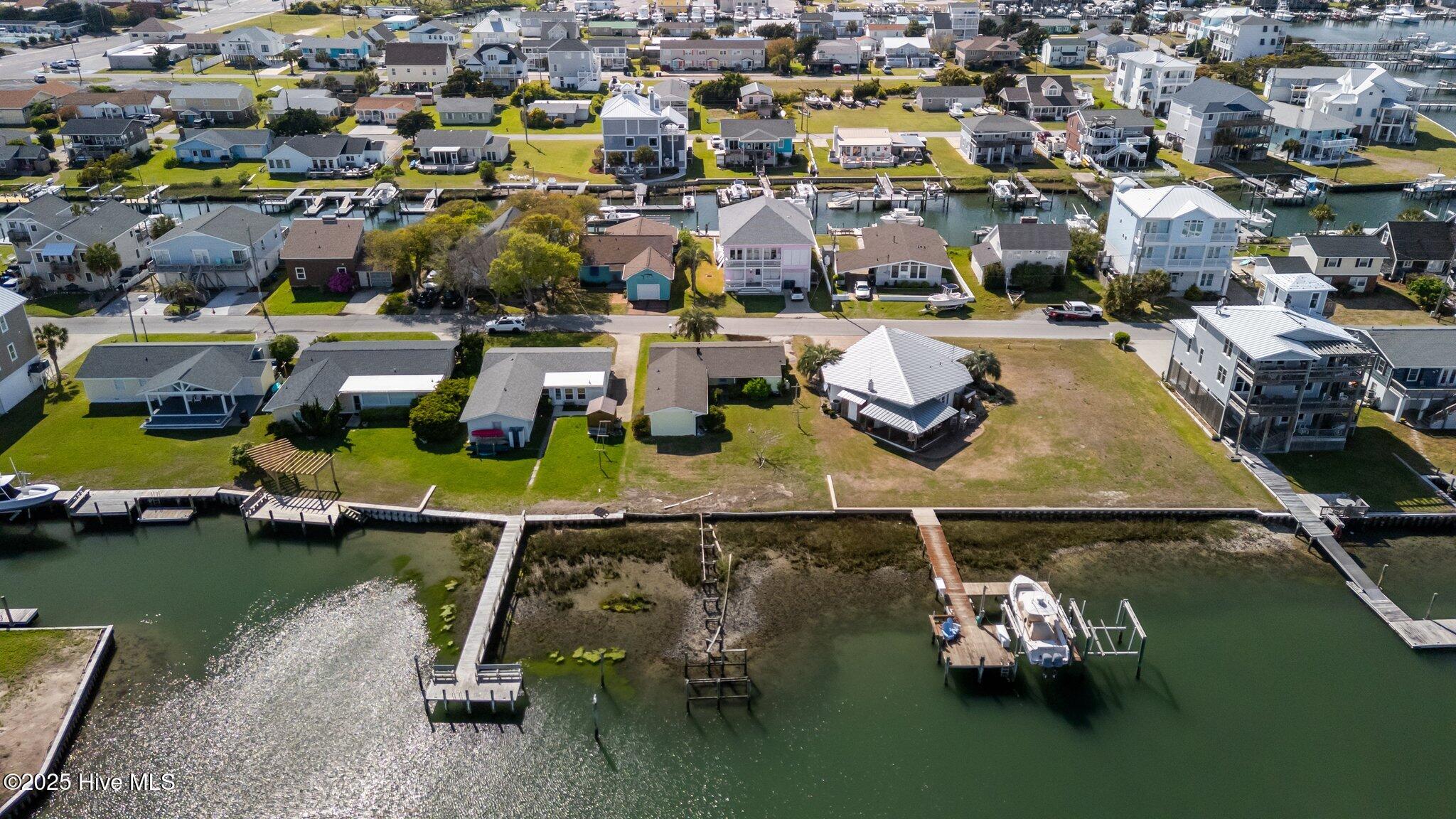124 Bayview Boulevard Property Photo 4