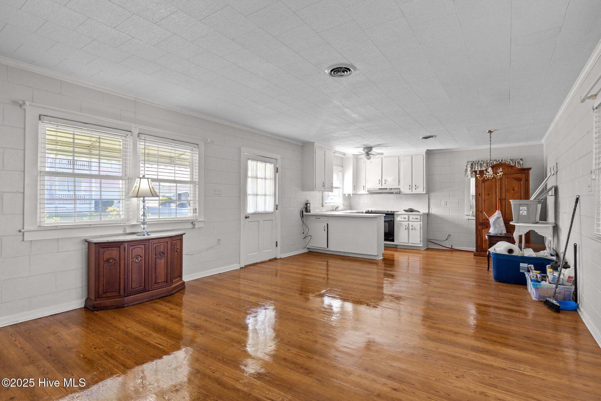 124 Bayview Boulevard Property Photo 19
