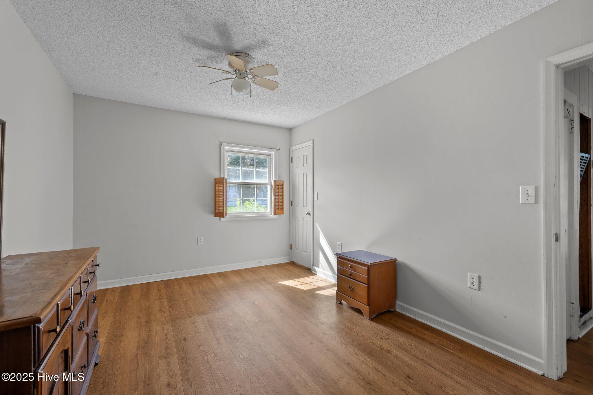 124 Bayview Boulevard Property Photo 20