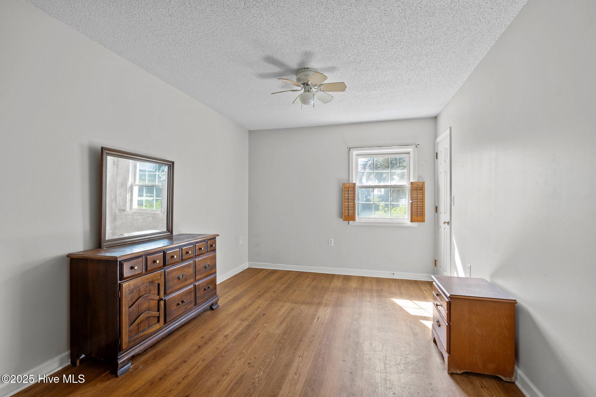 124 Bayview Boulevard Property Photo 22