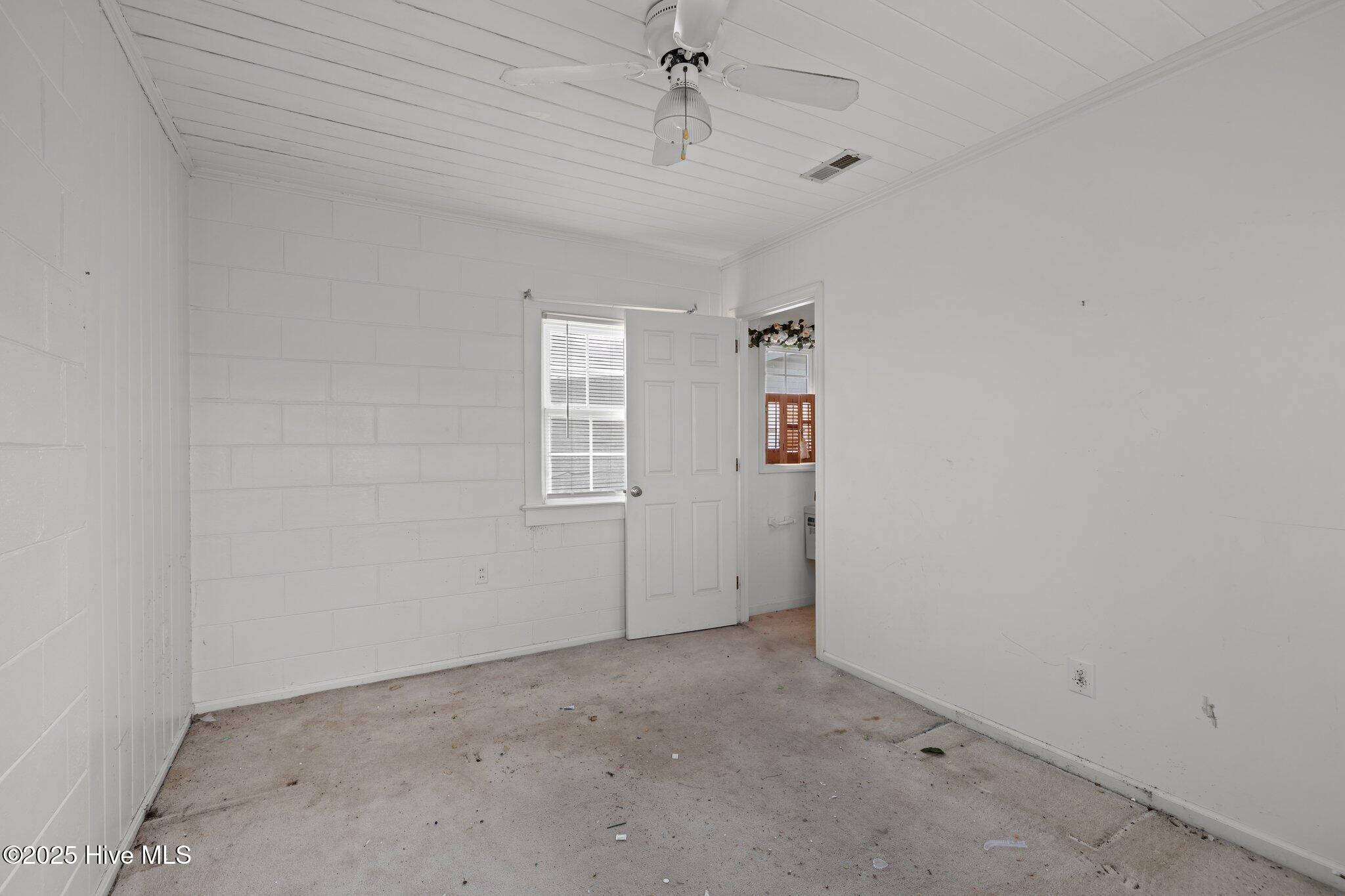 124 Bayview Boulevard Property Photo 26