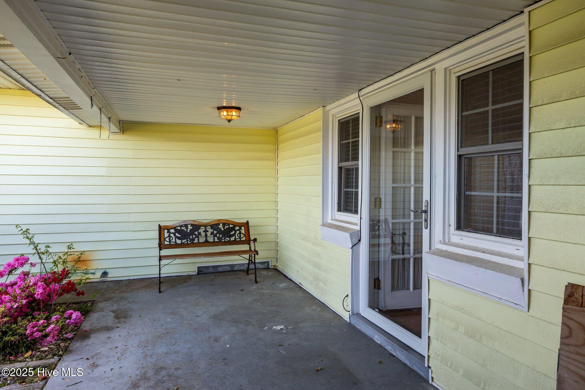 124 Bayview Boulevard Property Photo 33