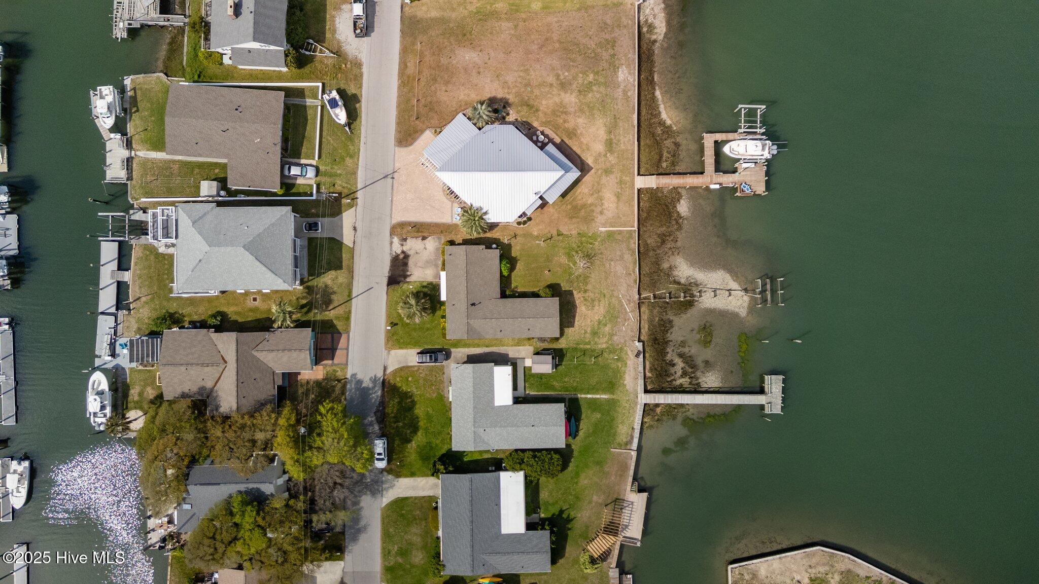 124 Bayview Boulevard Property Photo 34