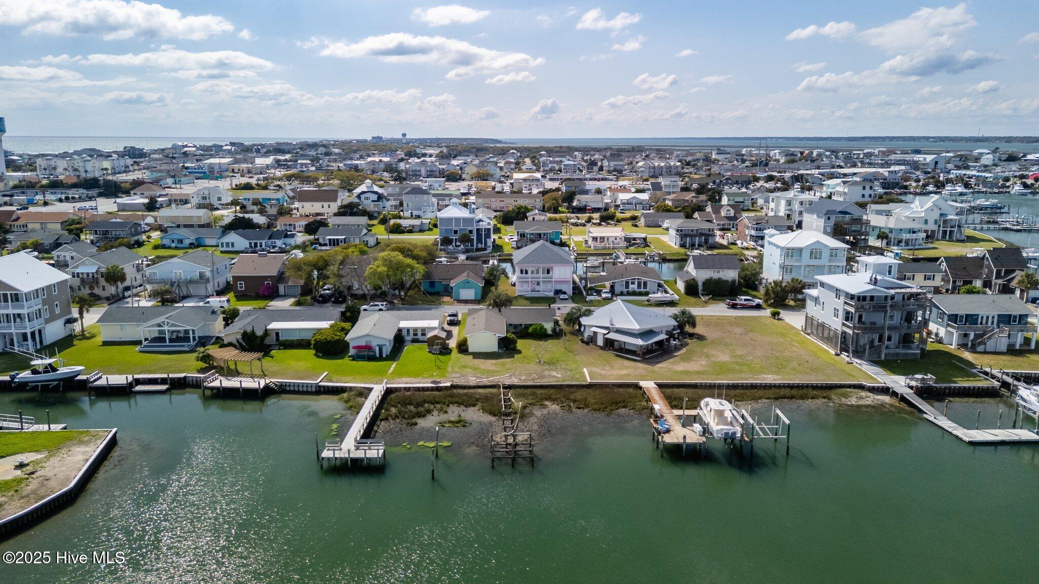124 Bayview Boulevard Property Photo 36