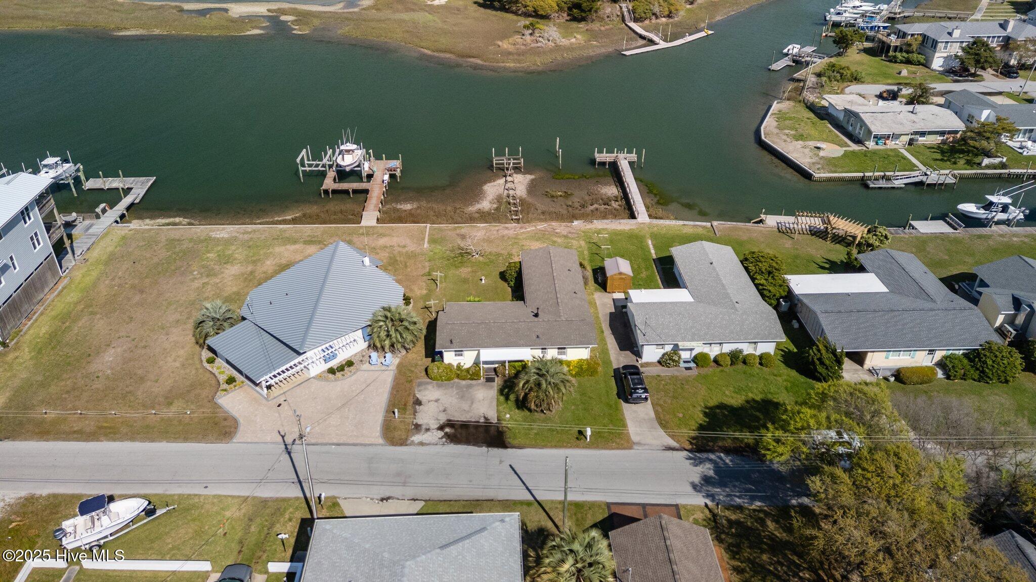 124 Bayview Boulevard Property Photo 40