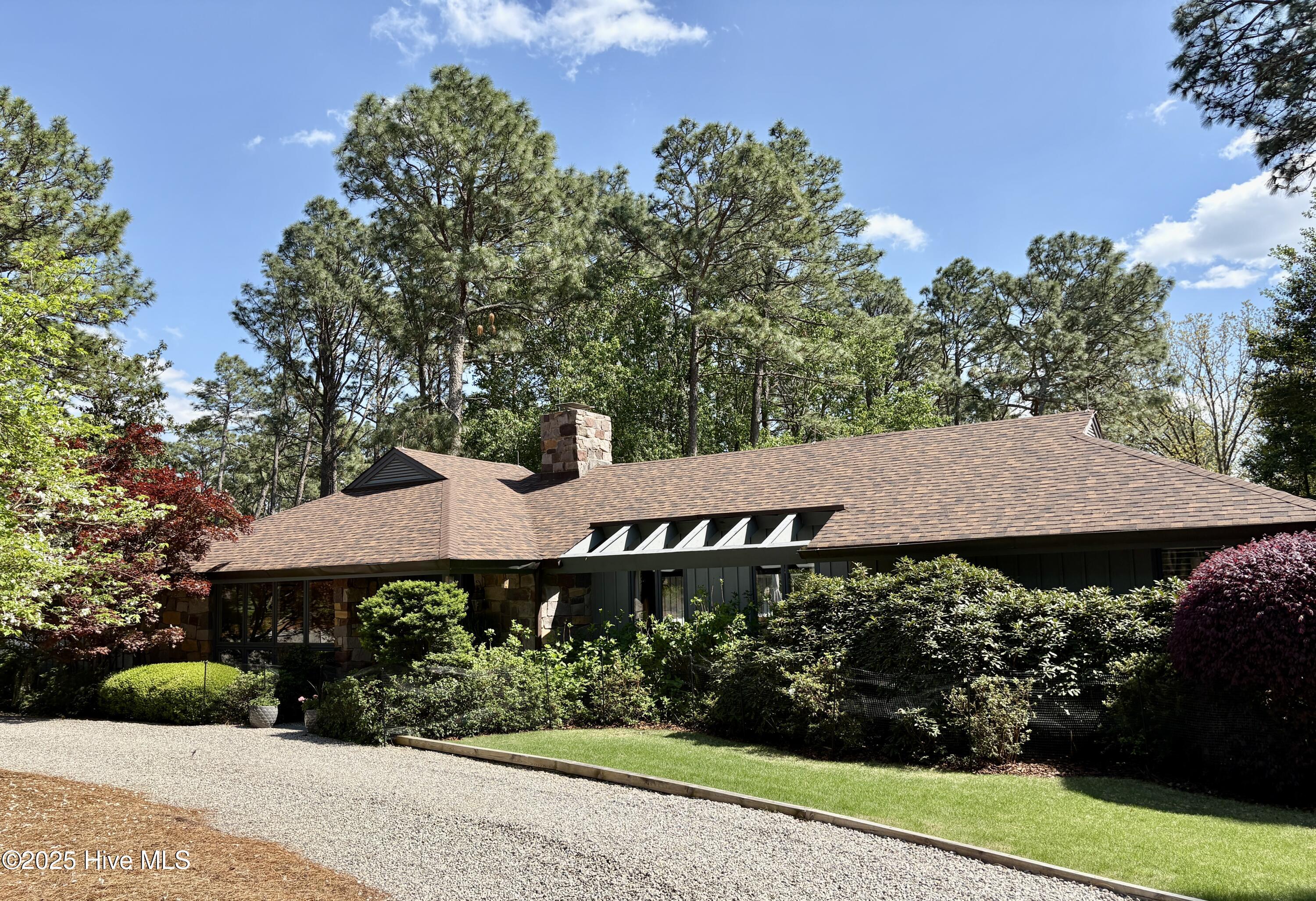 207 Bump A Long Lane Property Photo