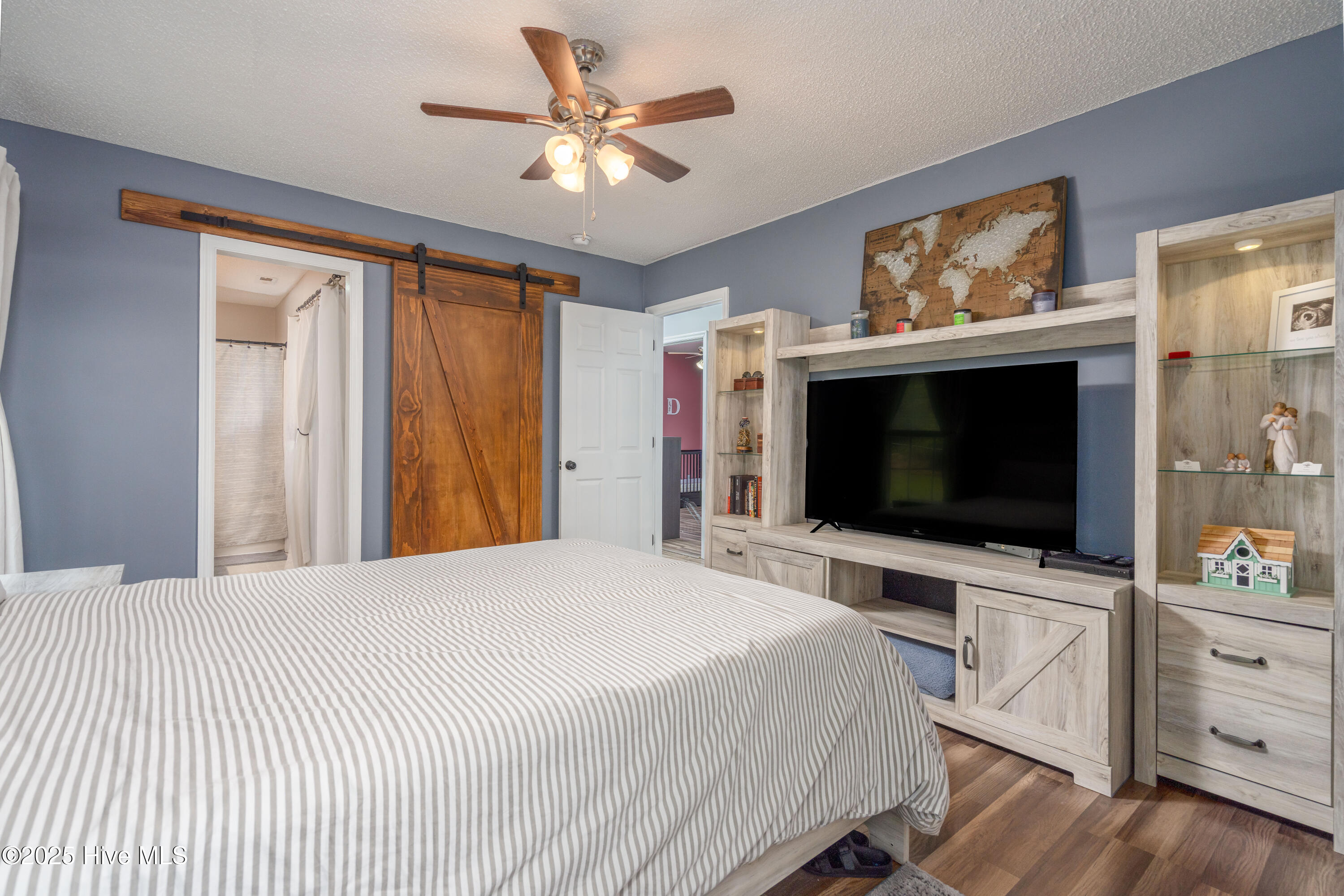 100 Remington Drive Property Photo 15
