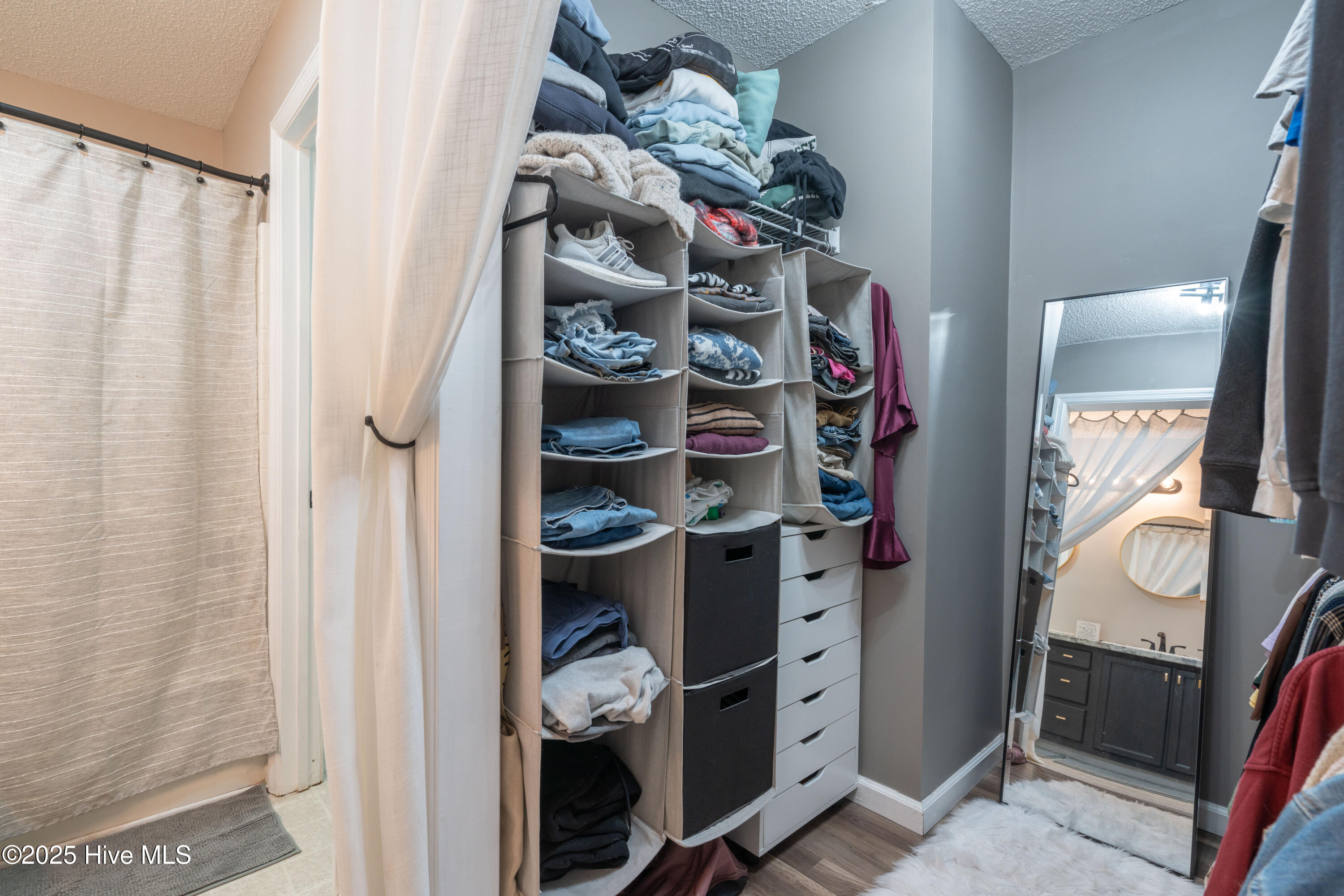 100 Remington Drive Property Photo 17