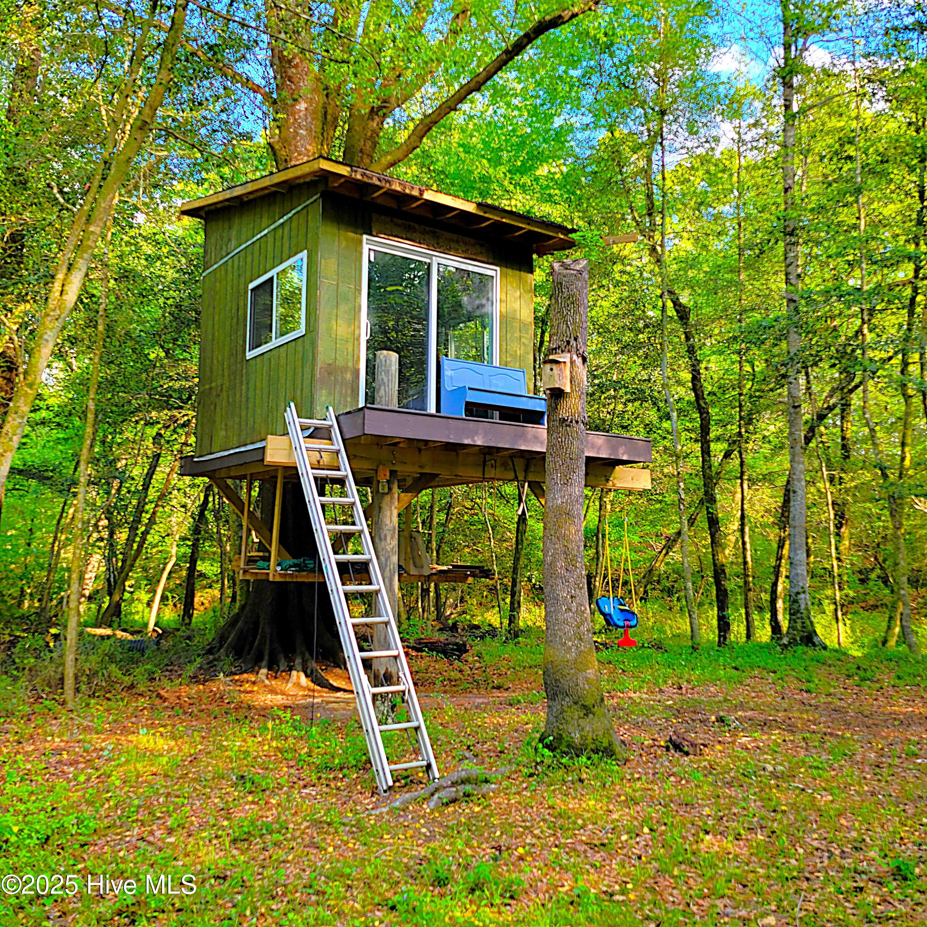 857 Mill River Road Property Photo