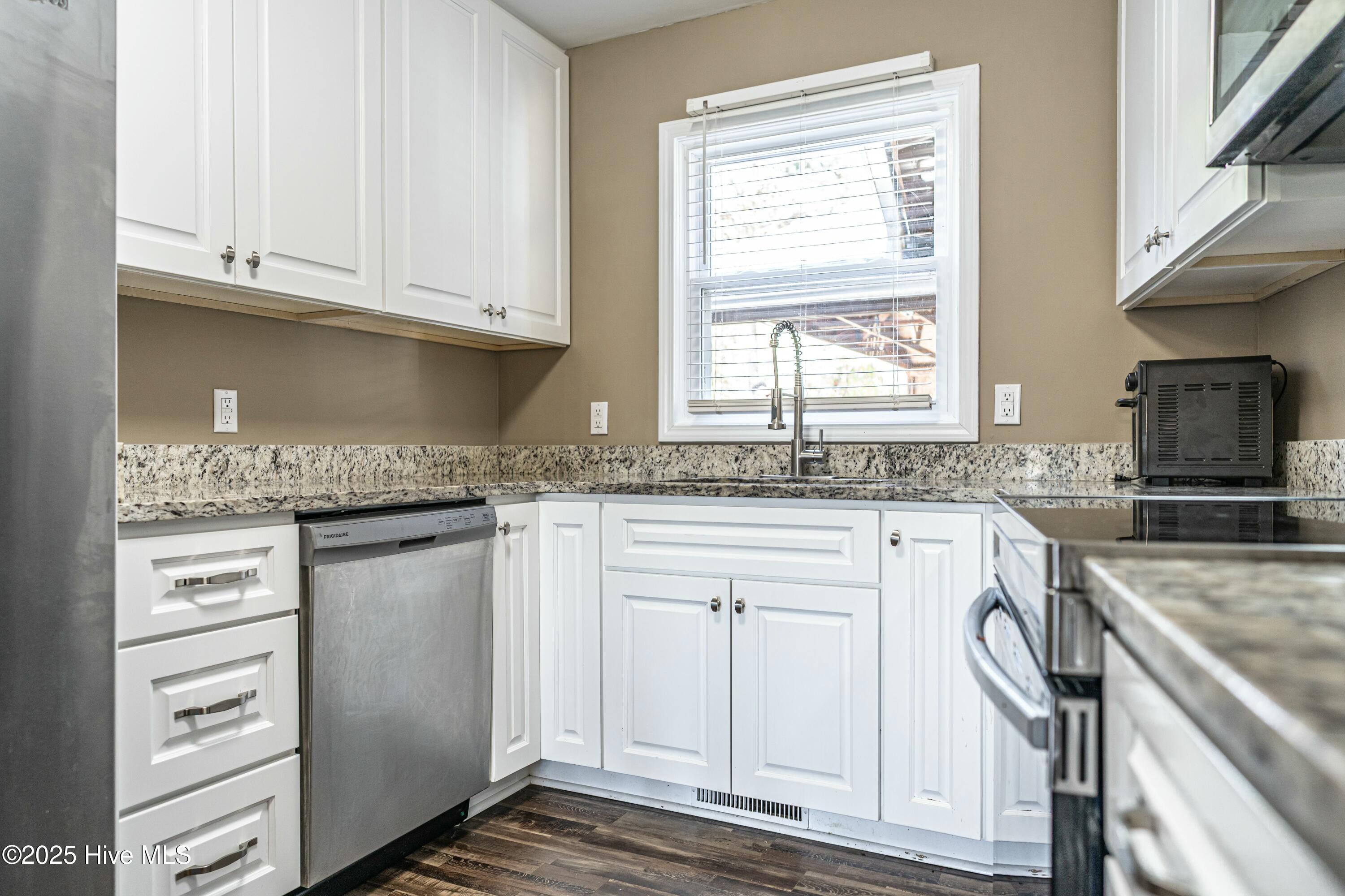 124 Shenandoah Road Property Photo 10