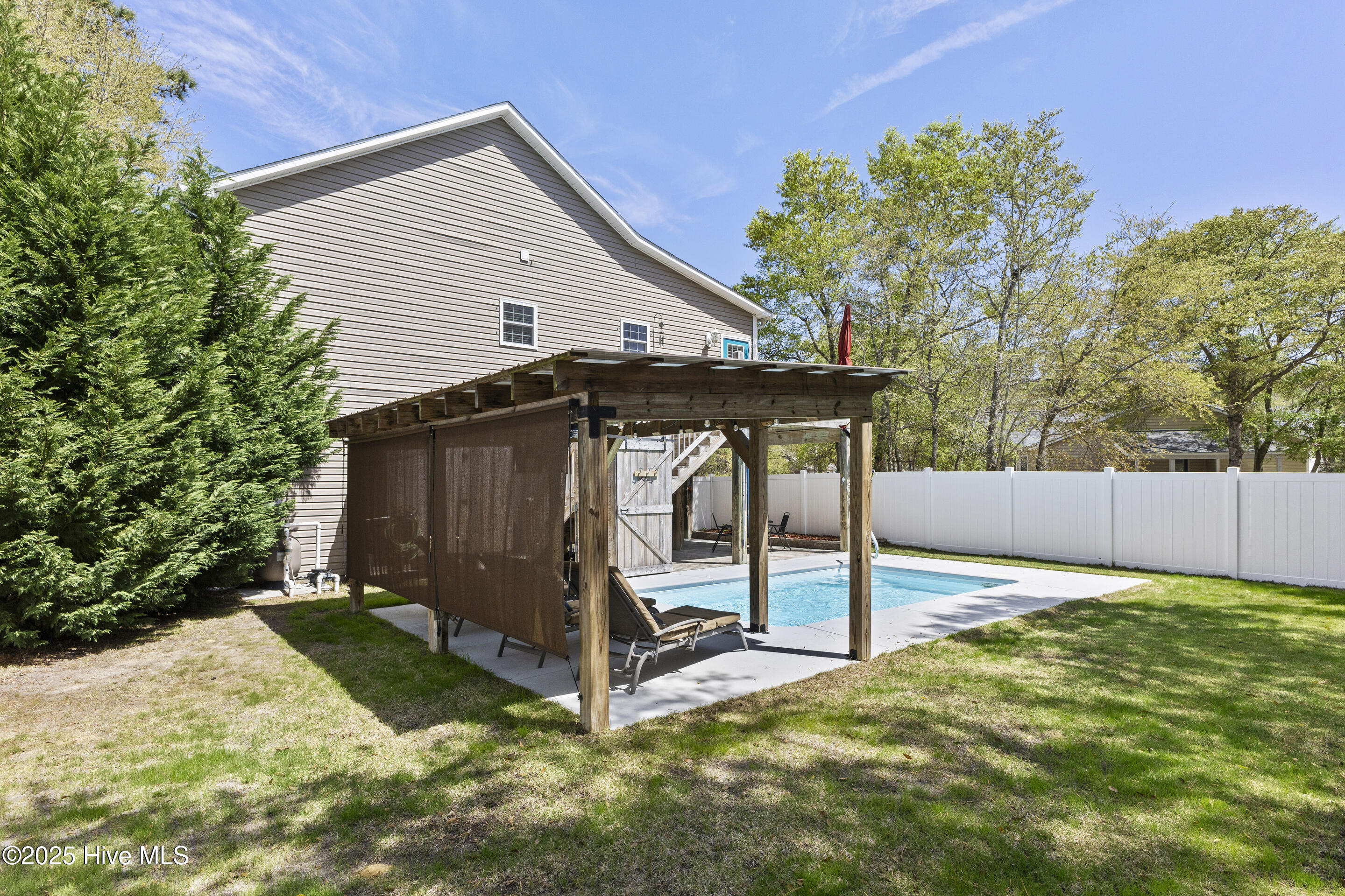 1701 W Oak Island Drive Property Photo 33