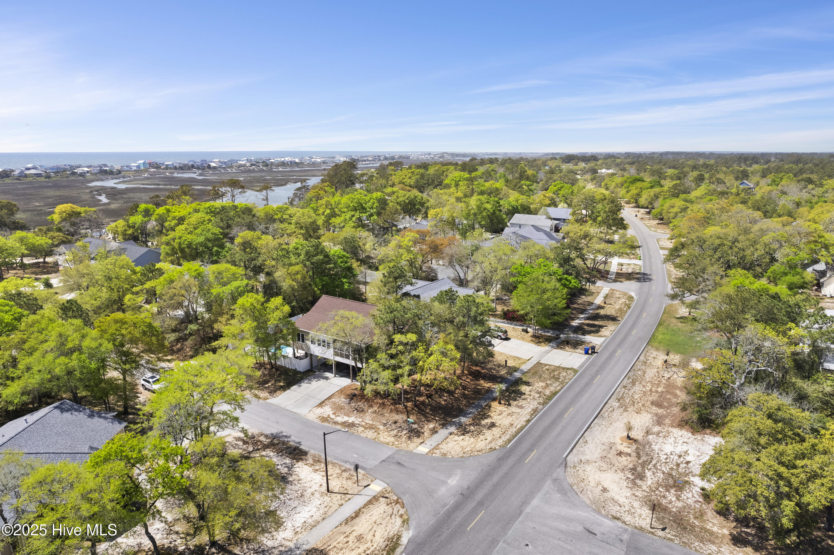 1701 W Oak Island Drive Property Photo 40
