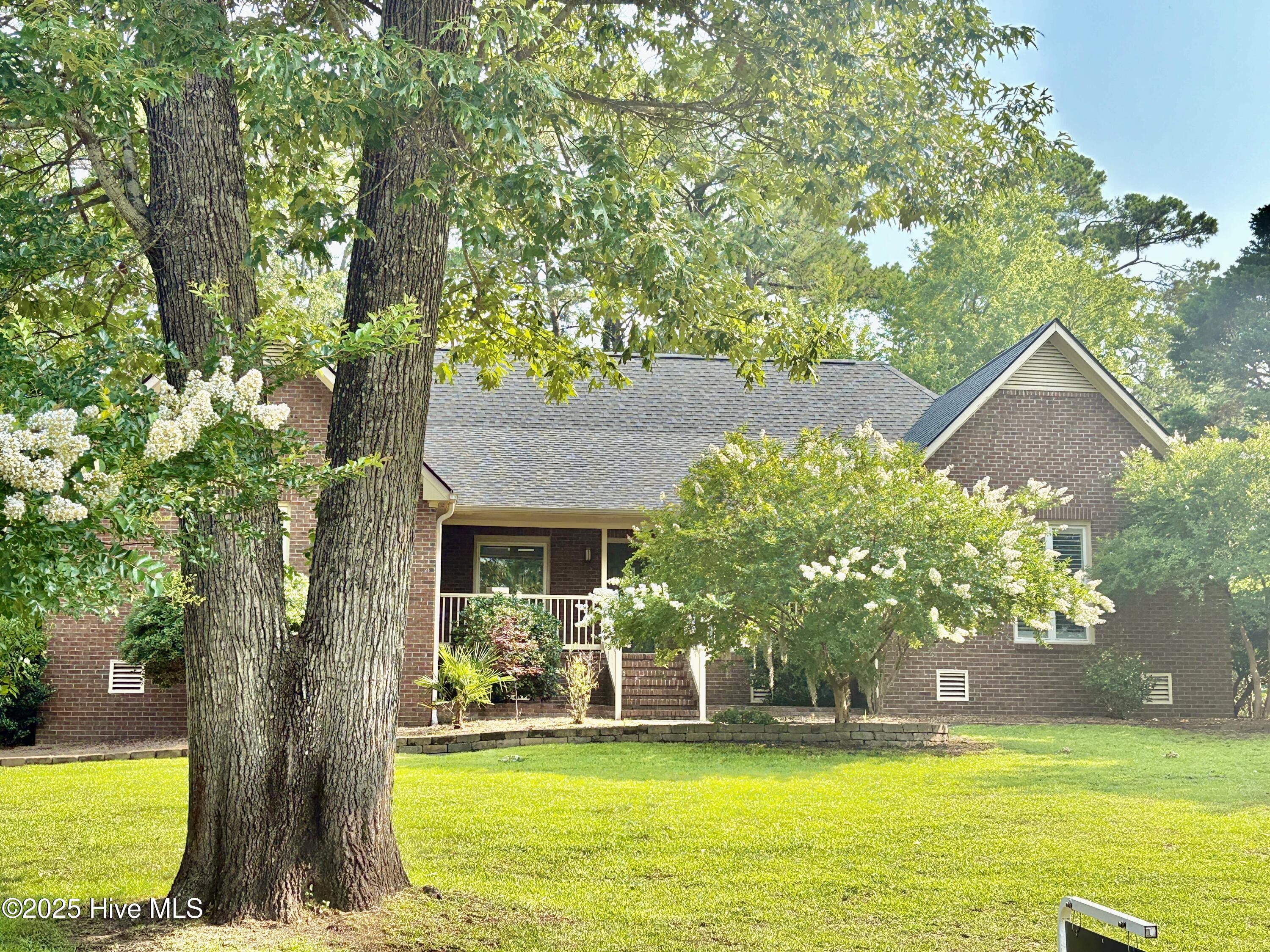 204 Castle Ridge Road Property Photo 2