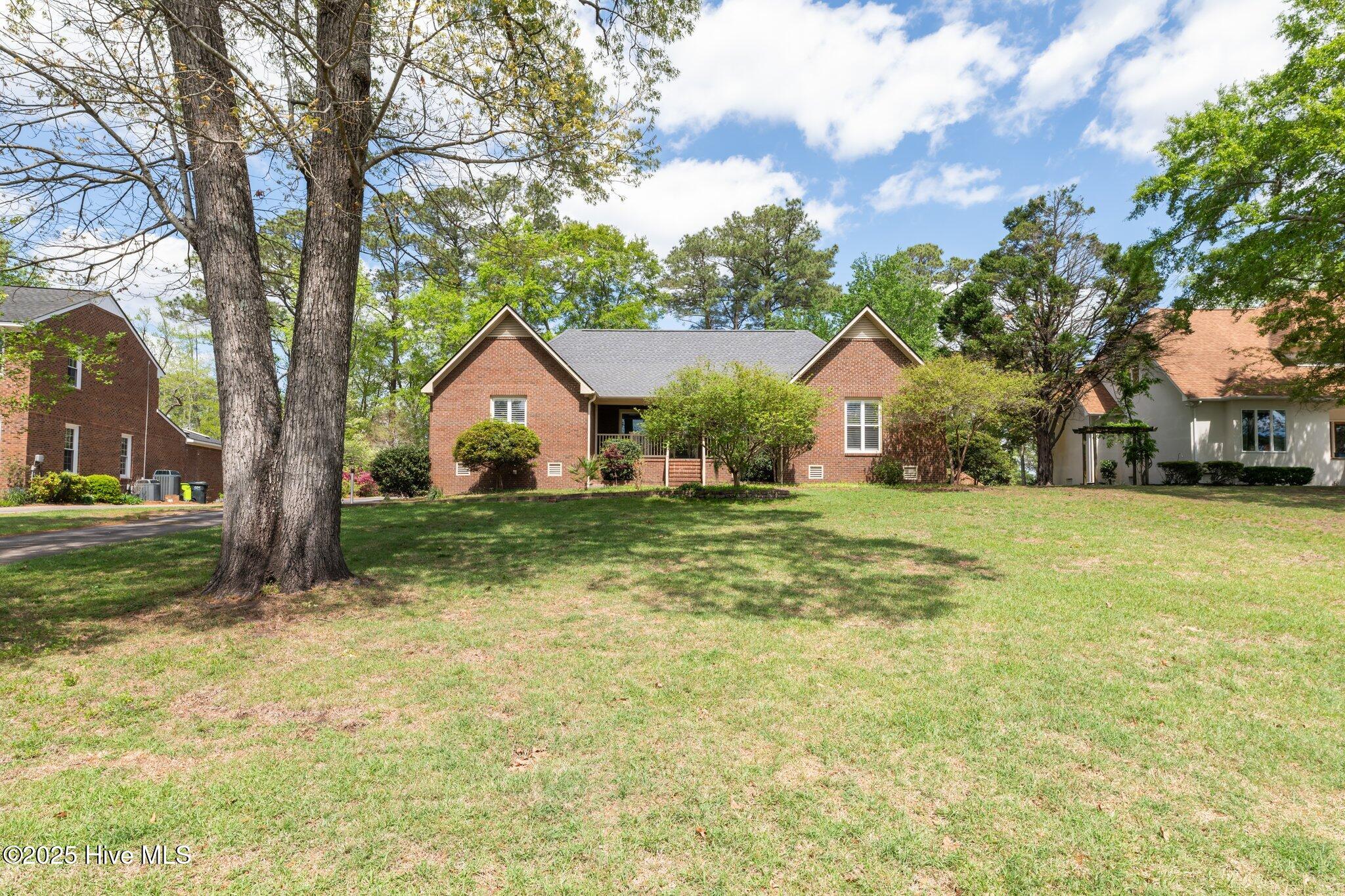 204 Castle Ridge Road Property Photo 5