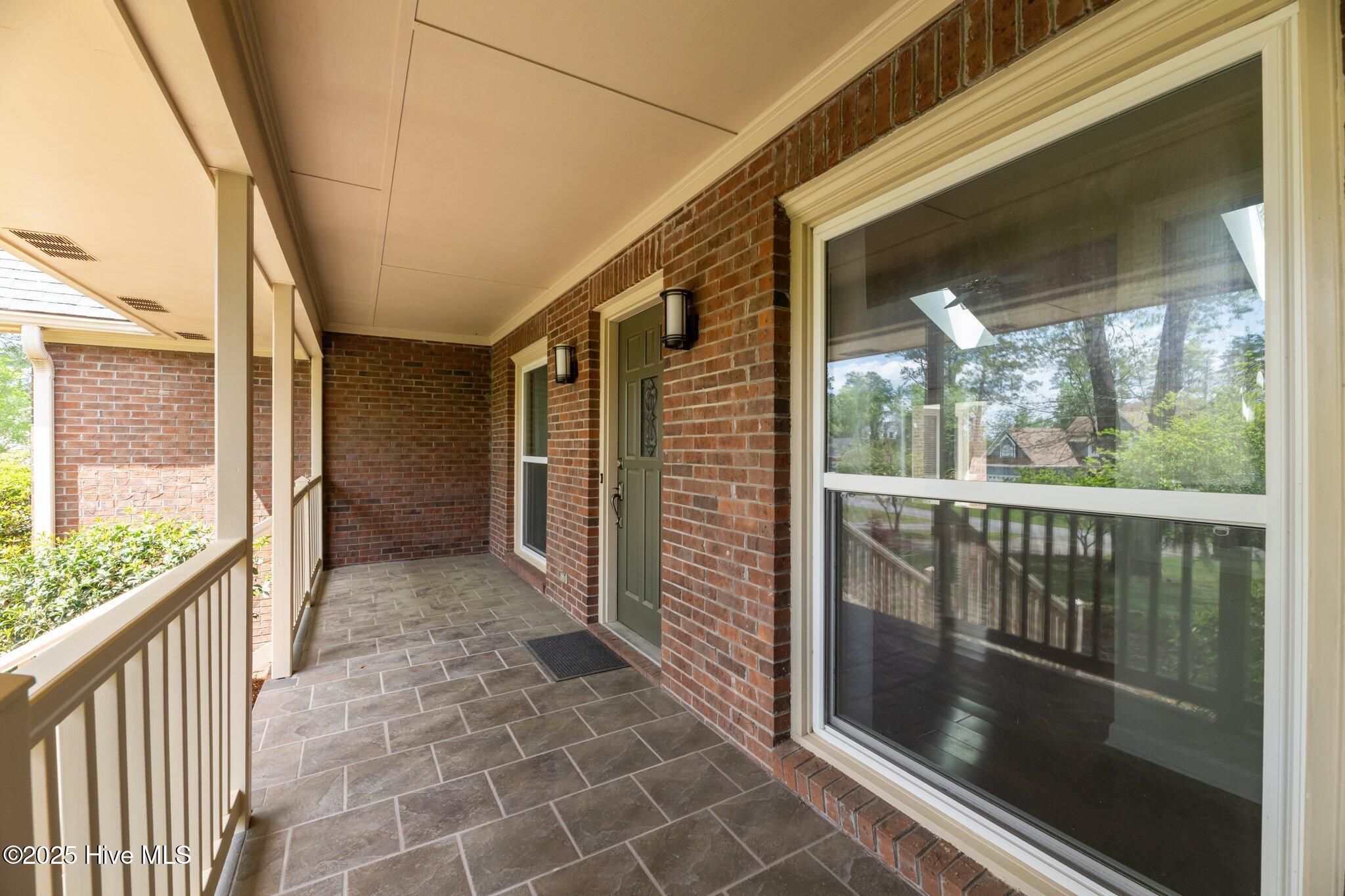 204 Castle Ridge Road Property Photo 6