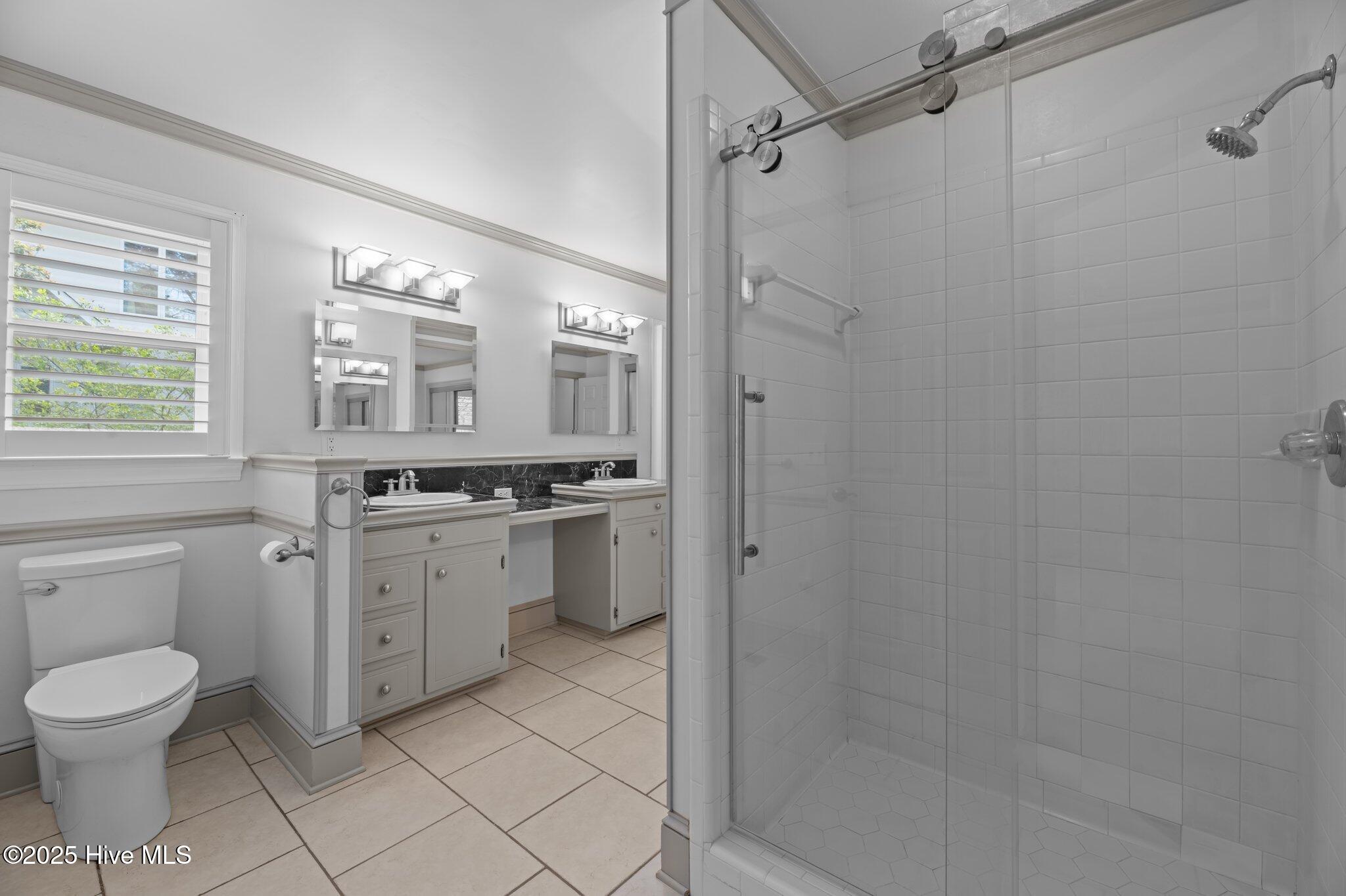 204 Castle Ridge Road Property Photo 17