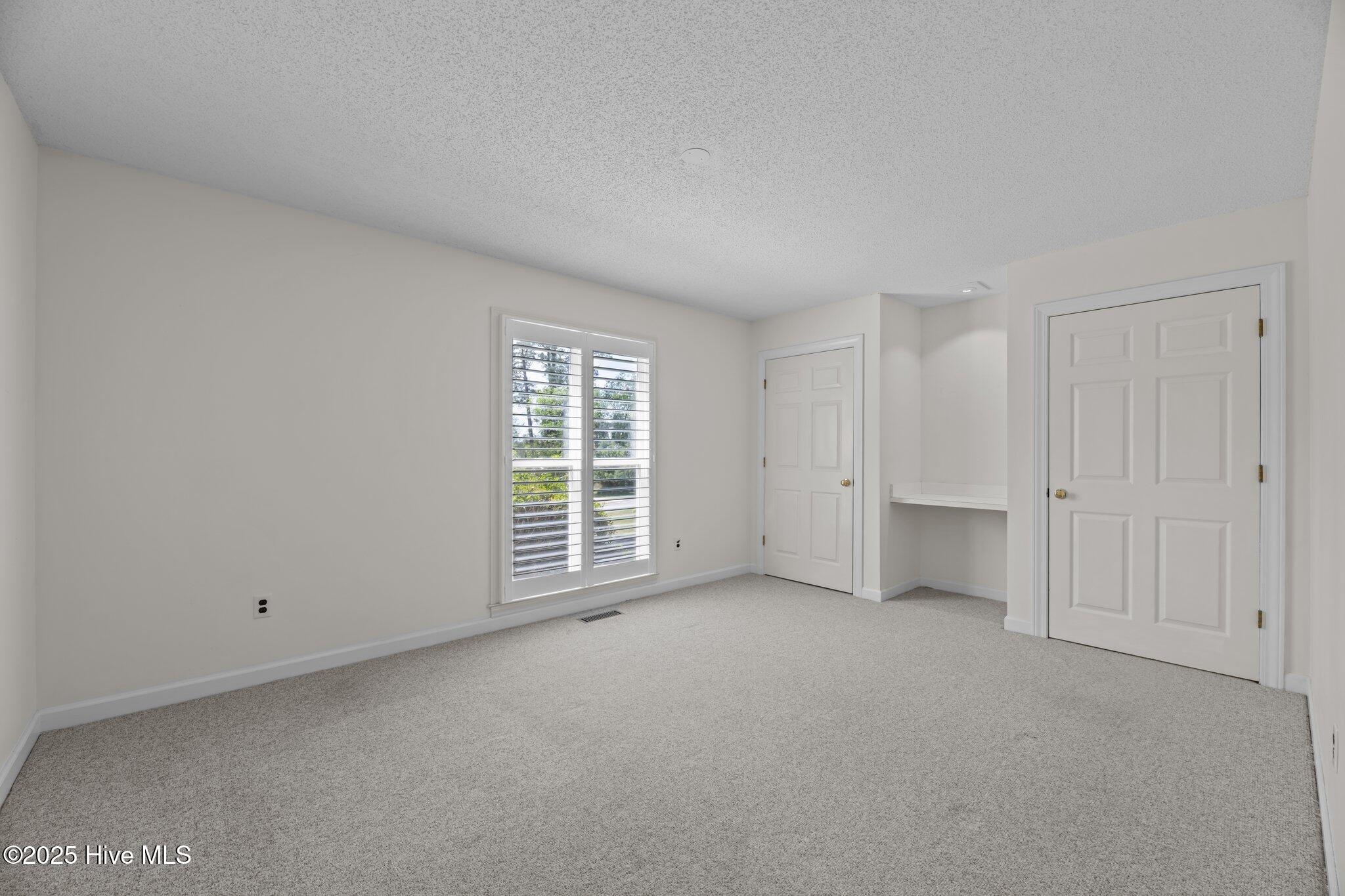 204 Castle Ridge Road Property Photo 23