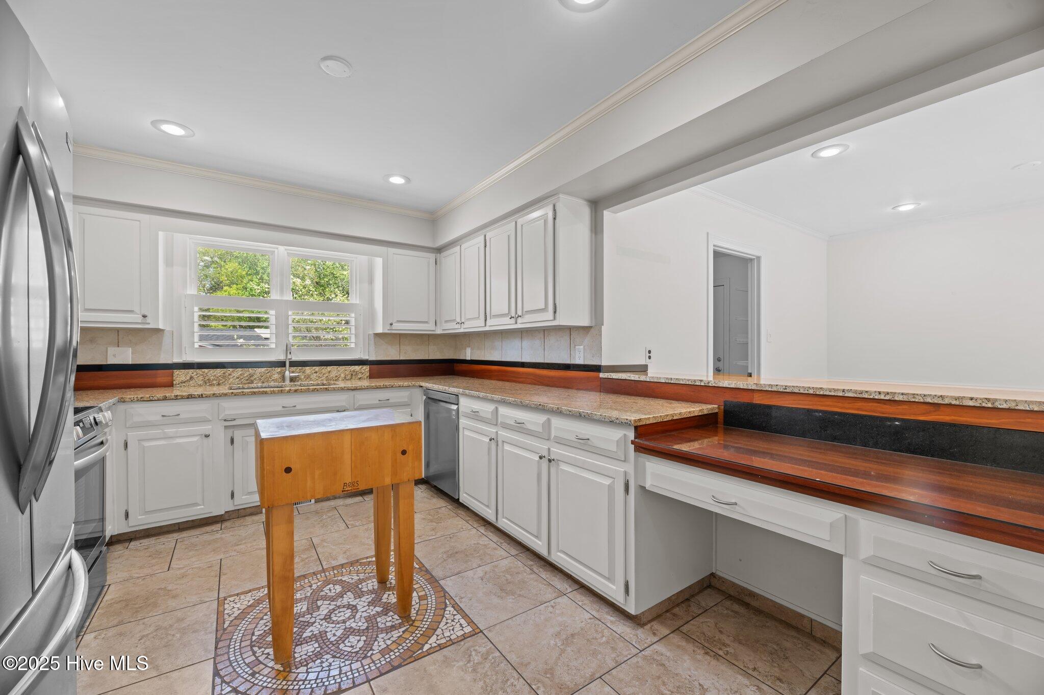 204 Castle Ridge Road Property Photo 25